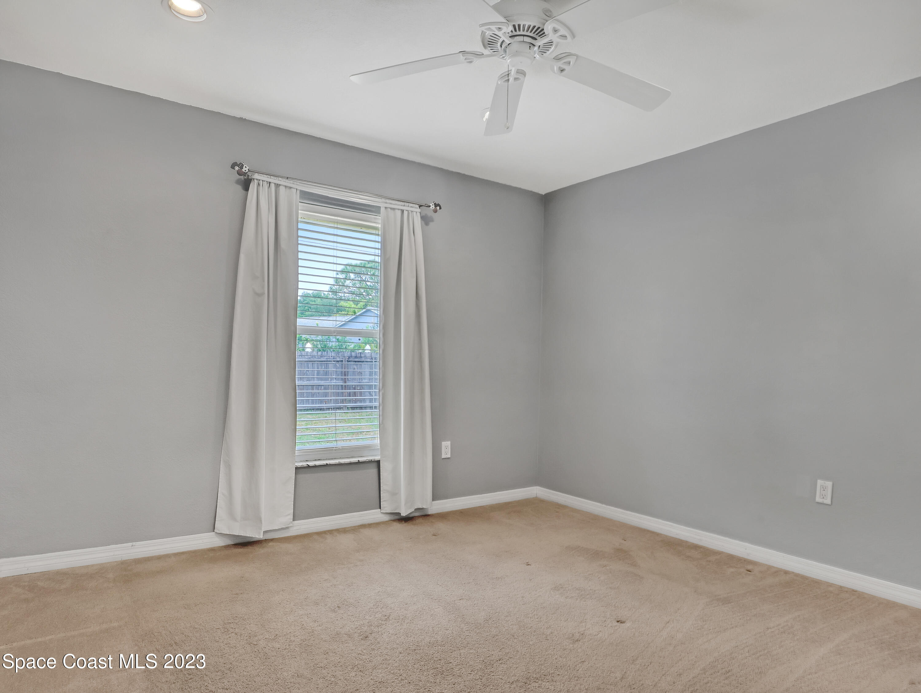 1111 Elmont Street NW