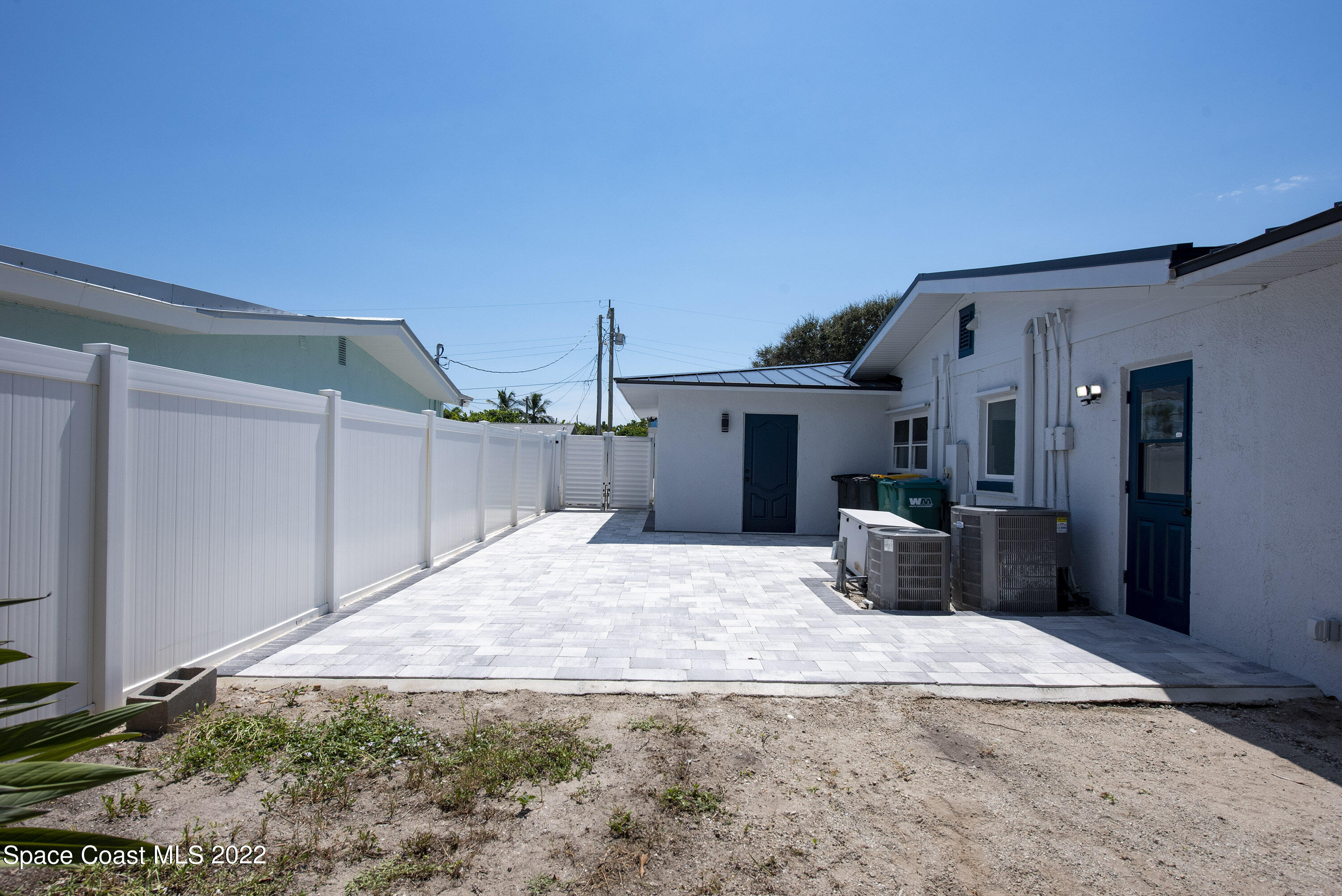 2080 Bonita Avenue