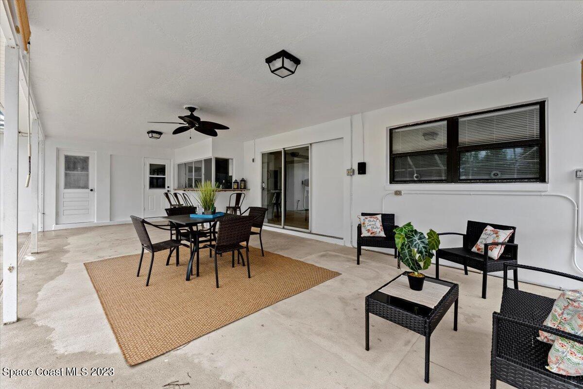 225 Satellite Avenue