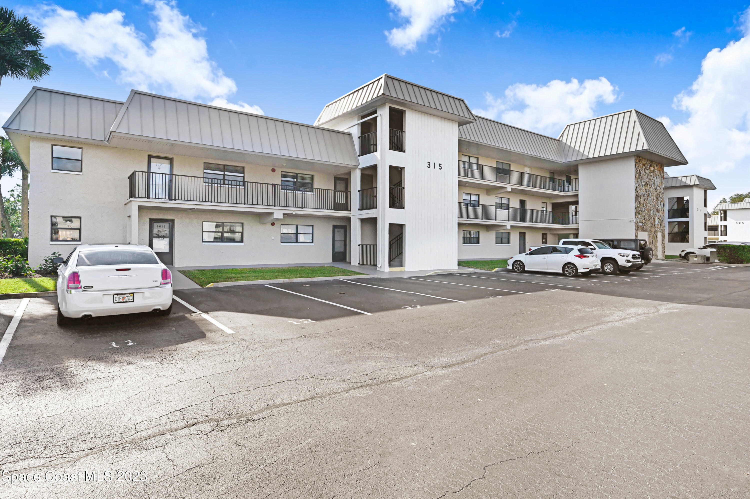 315 Tangle Run Boulevard, 1021