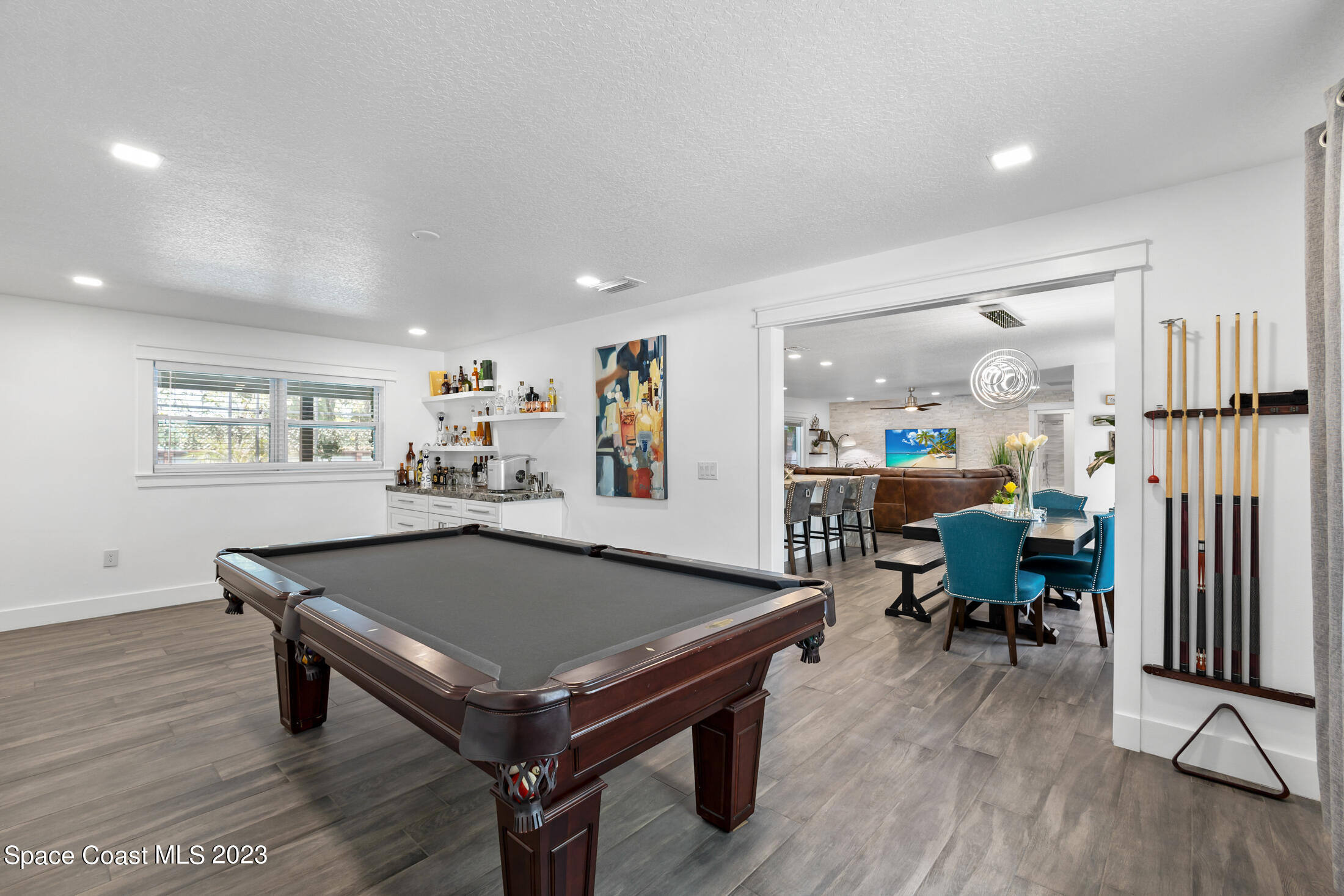 144 S Twin Lakes Road