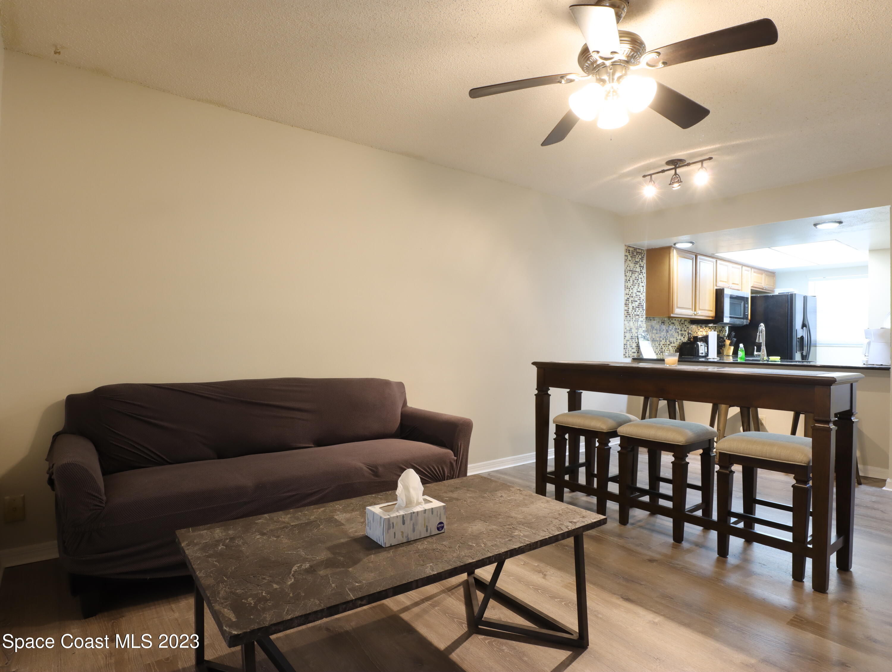 3147 Sir Hamilton Circle, 10