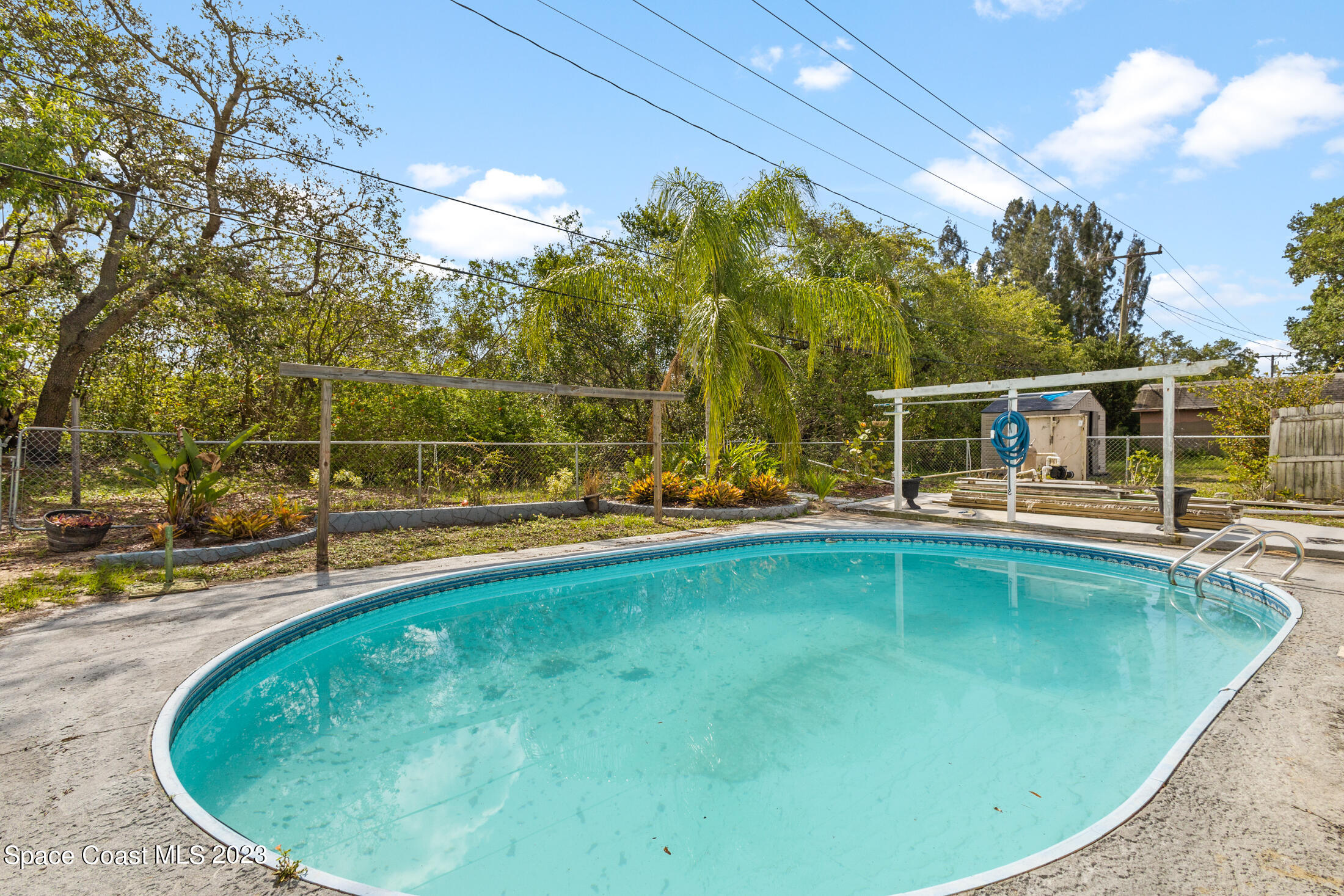 539 Clarewood Boulevard