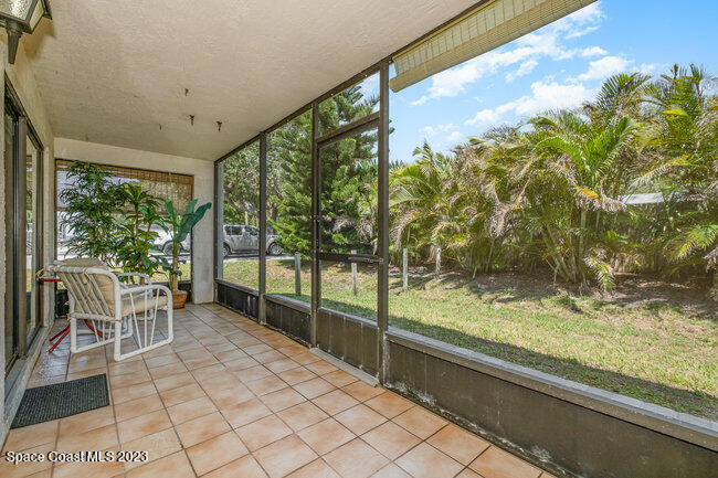 5807 N Atlantic Avenue, 815