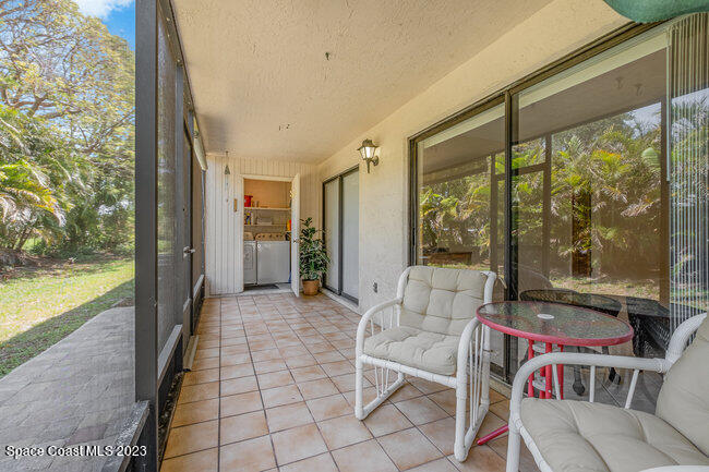 5807 N Atlantic Avenue, 815