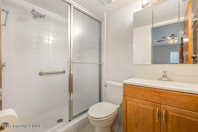 5807 N Atlantic Avenue, 815