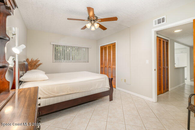 5807 N Atlantic Avenue, 815