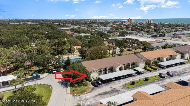 5807 N Atlantic Avenue, 815