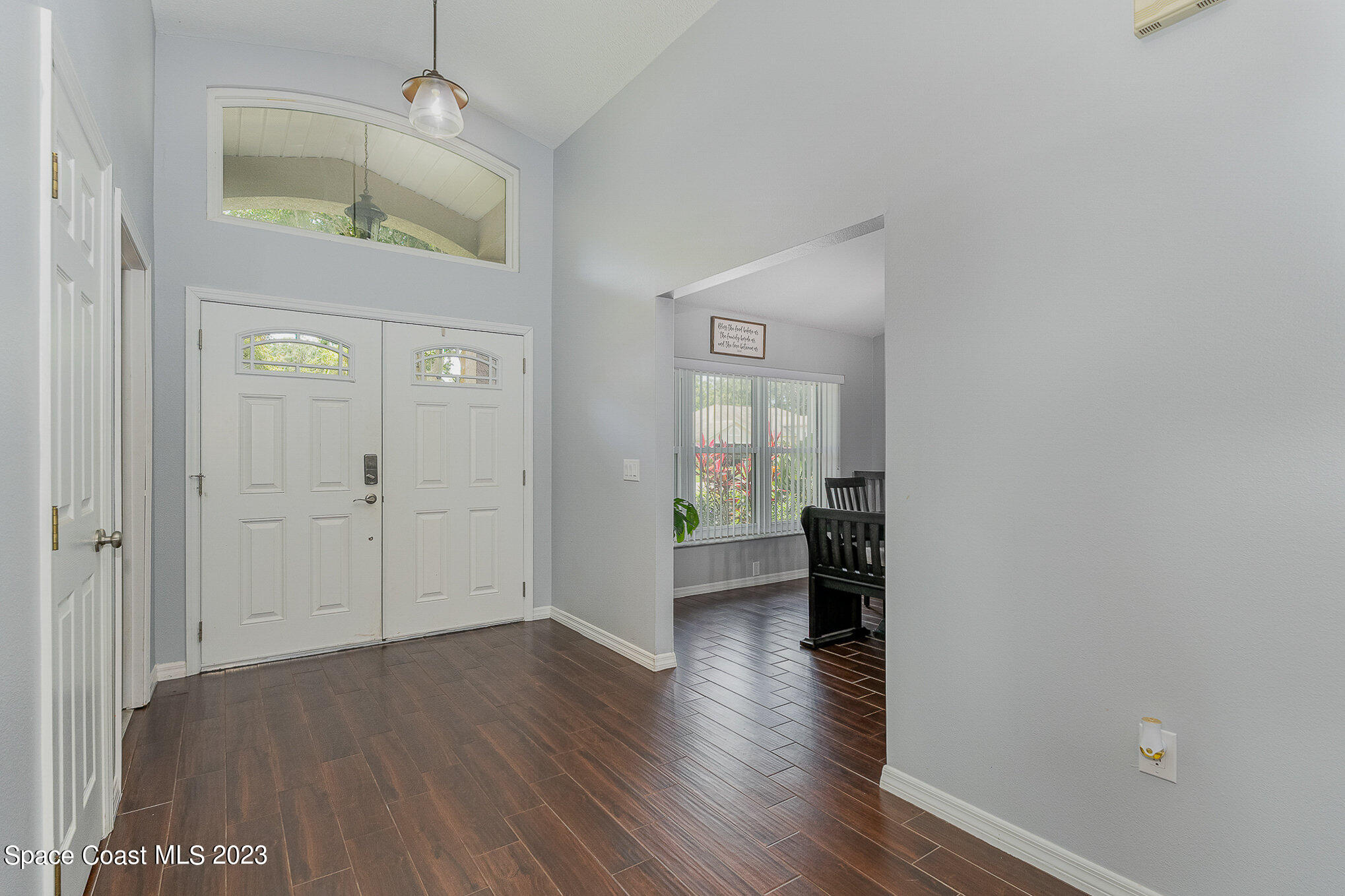 5090 Winchester Drive