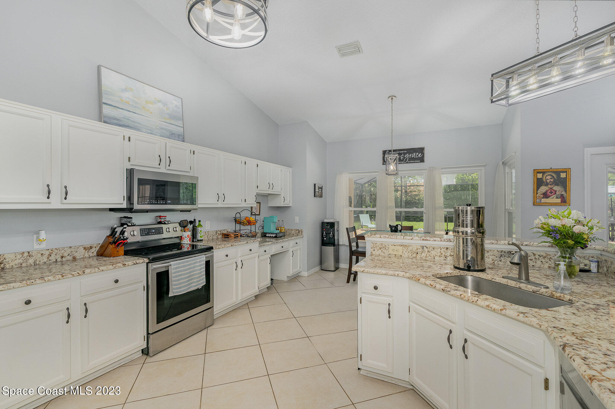5090 Winchester Drive