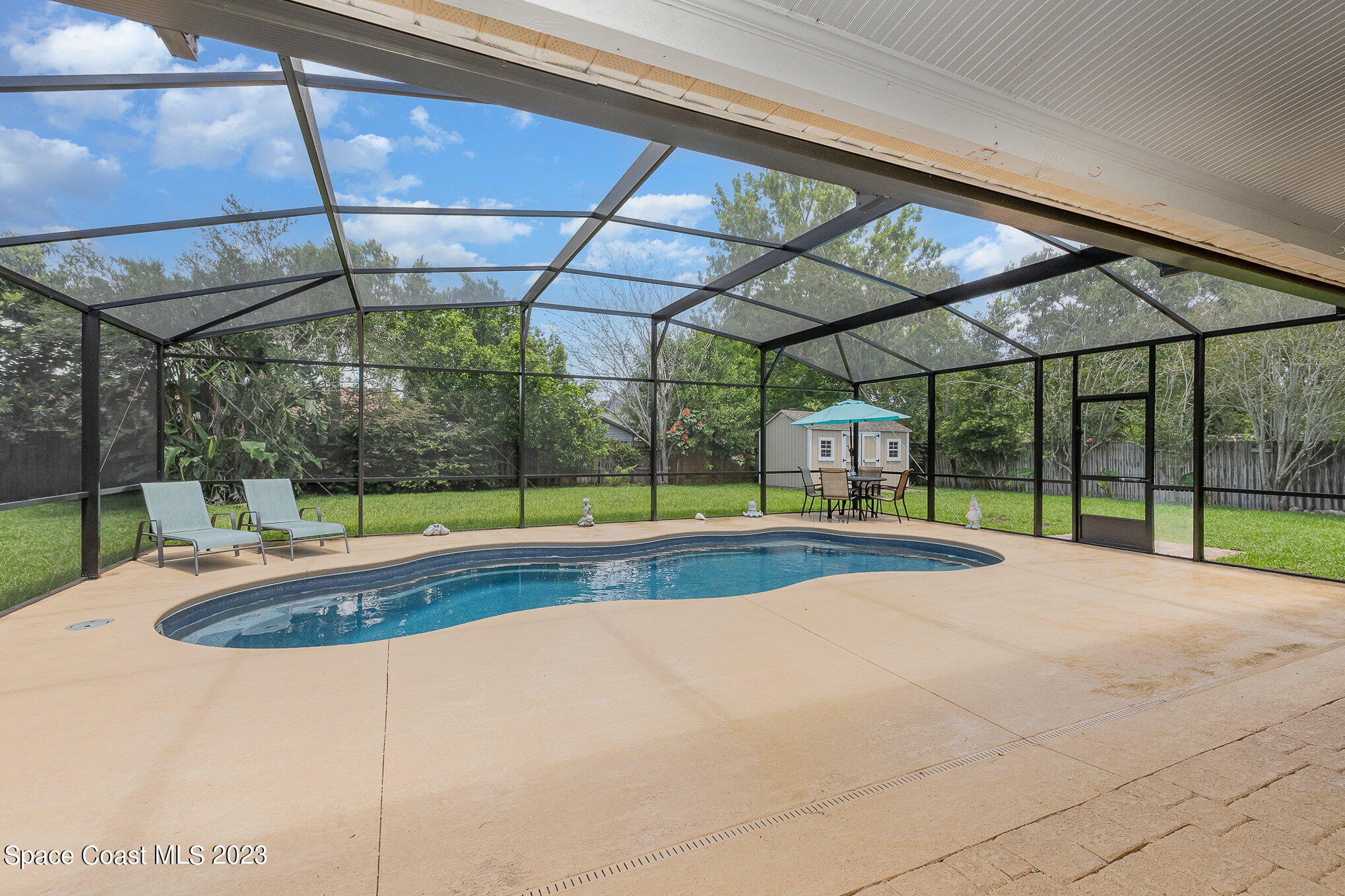 5090 Winchester Drive