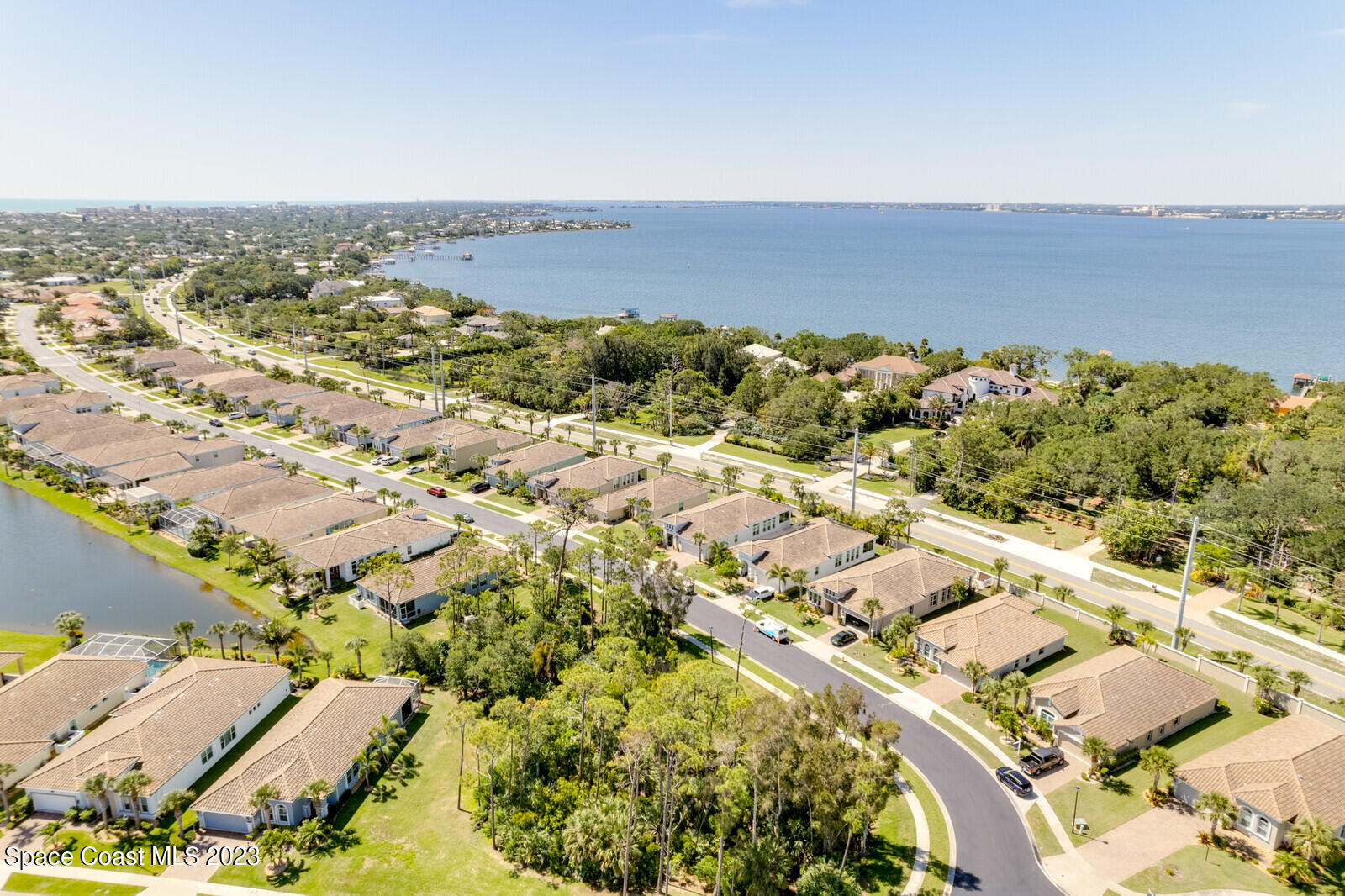 3739 Poseidon Way