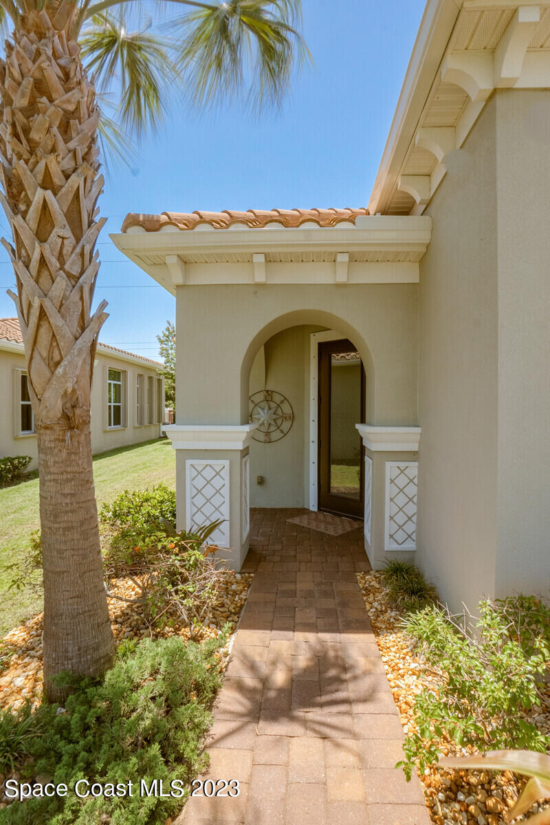 3739 Poseidon Way