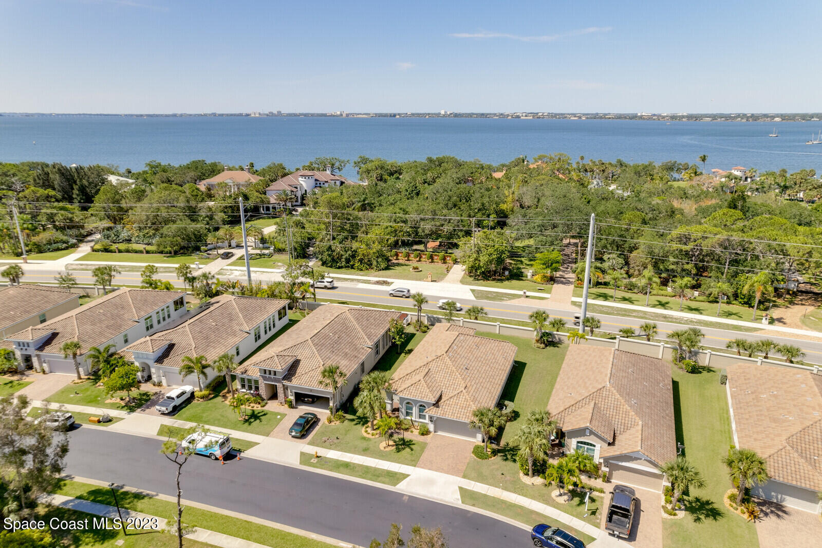 3739 Poseidon Way