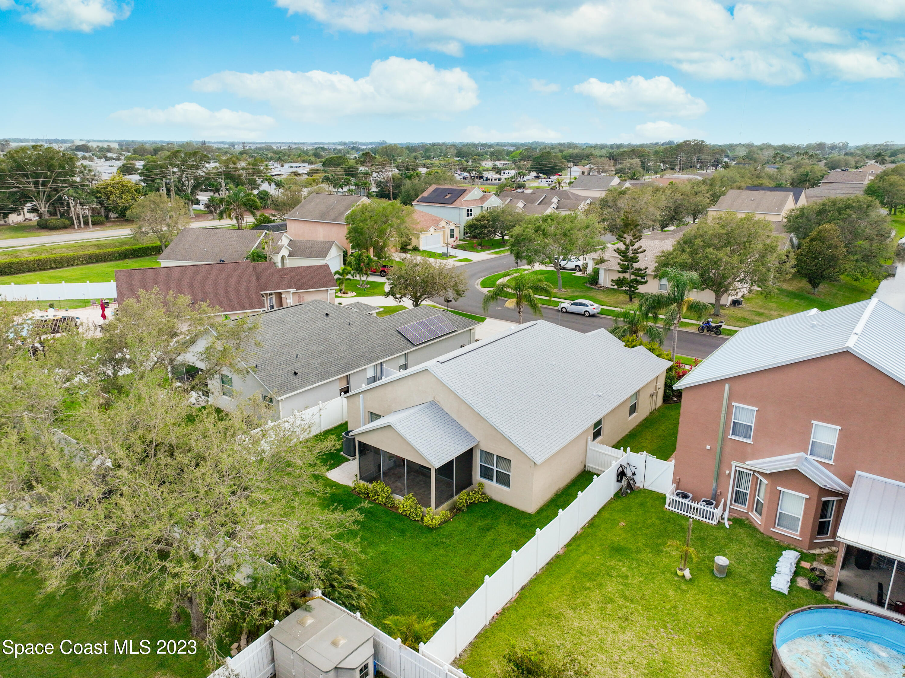 324 Sedgewood Circle
