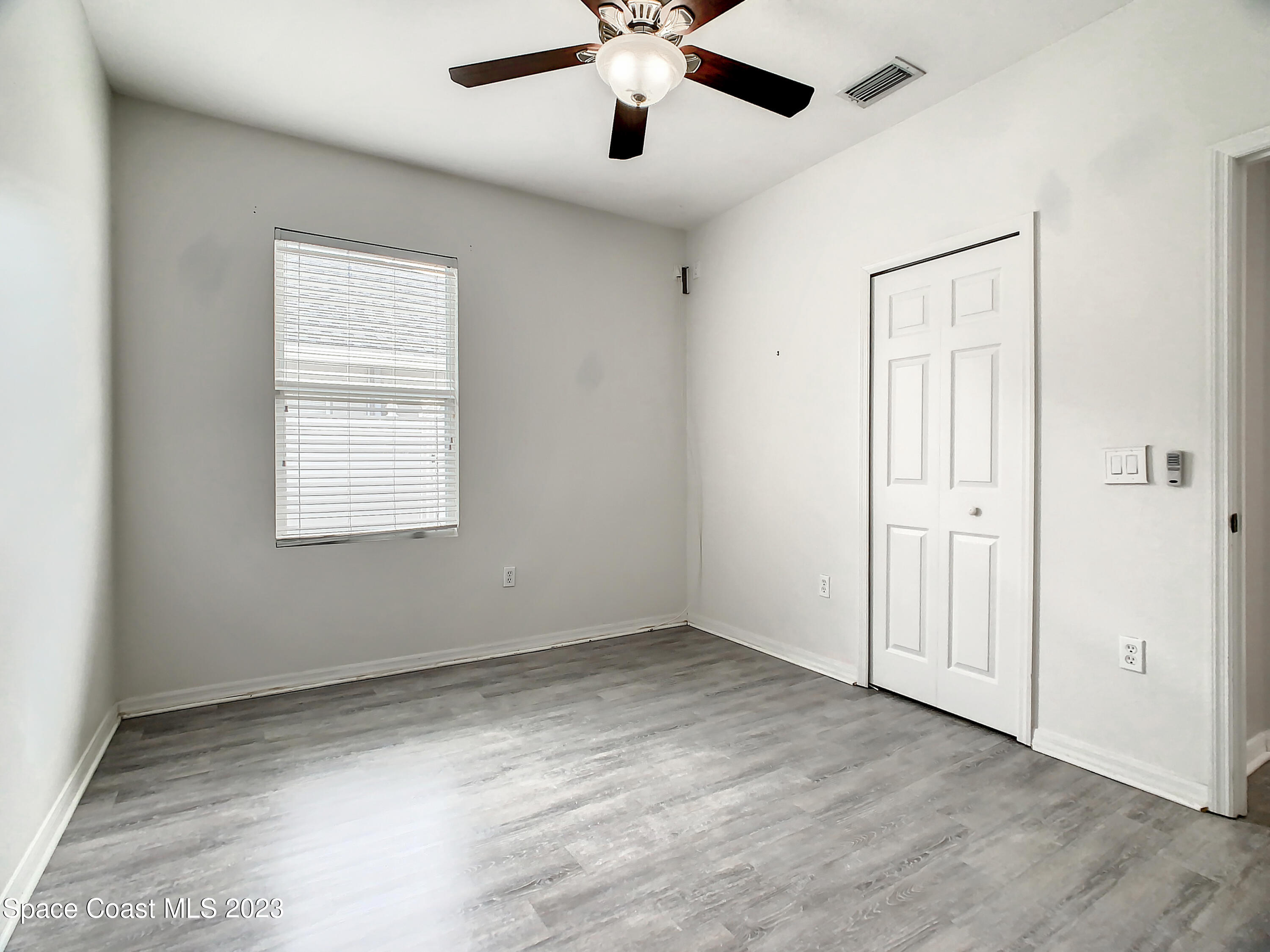324 Sedgewood Circle
