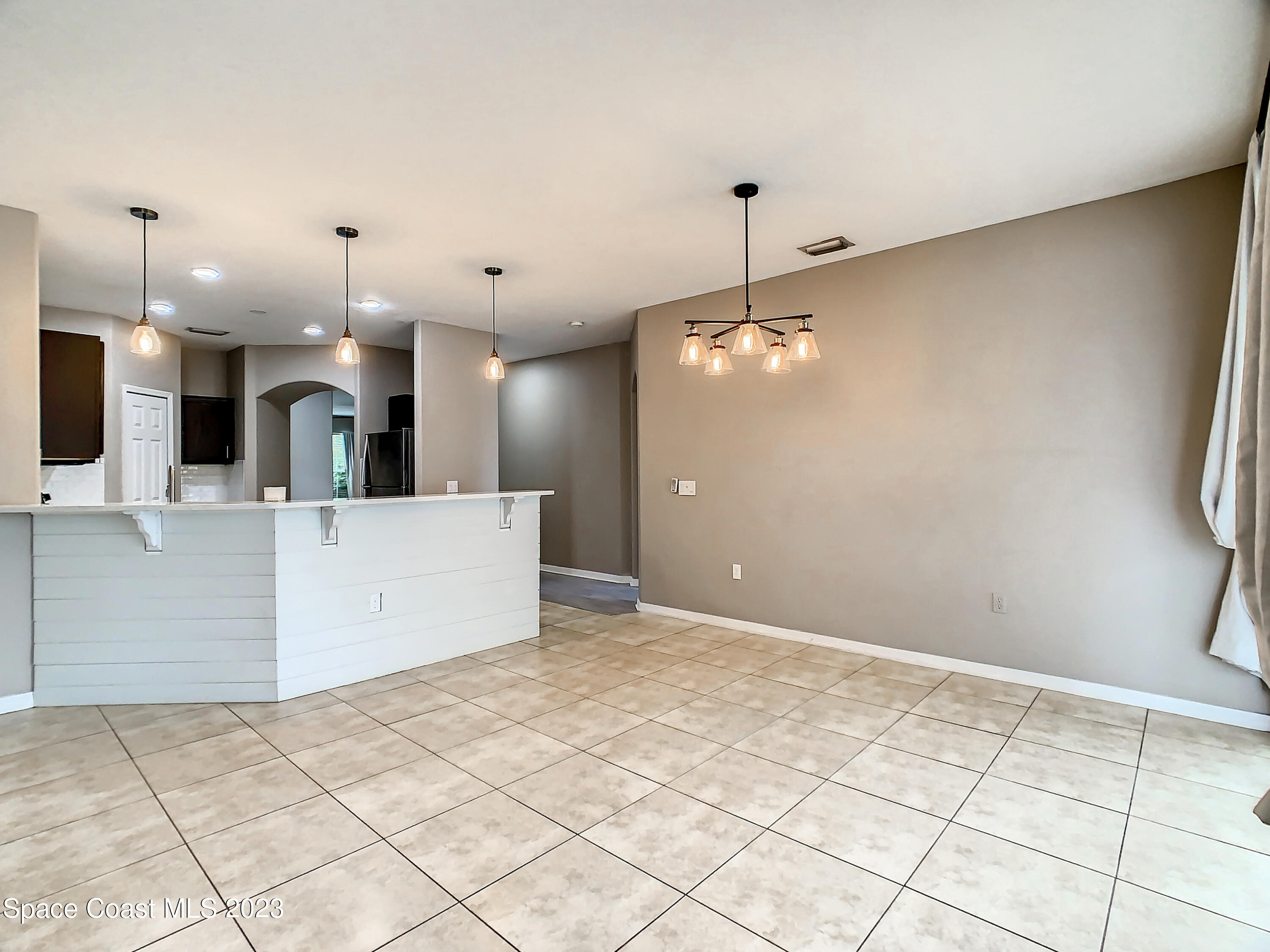324 Sedgewood Circle