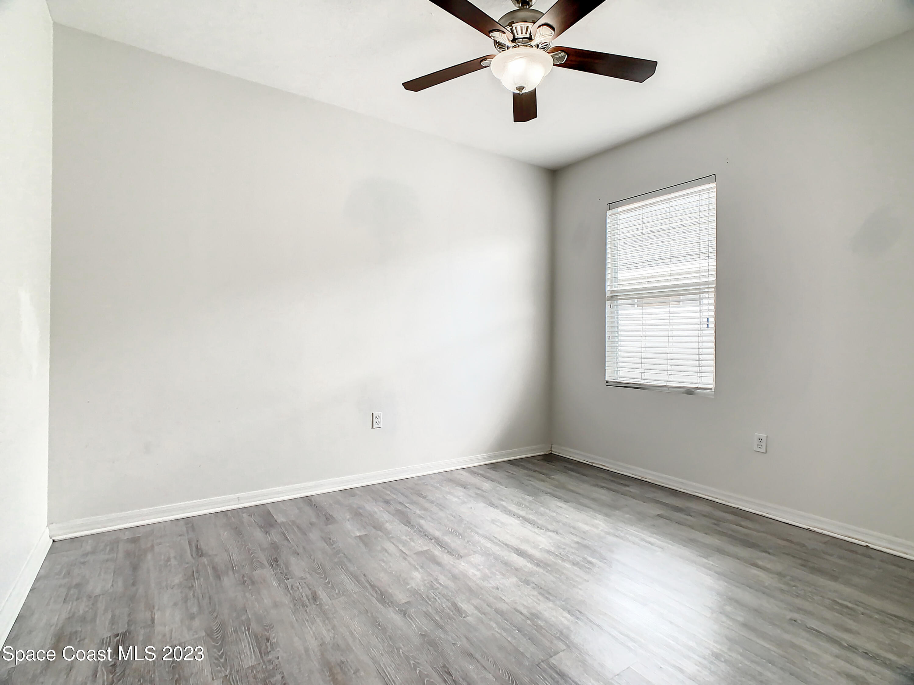 324 Sedgewood Circle