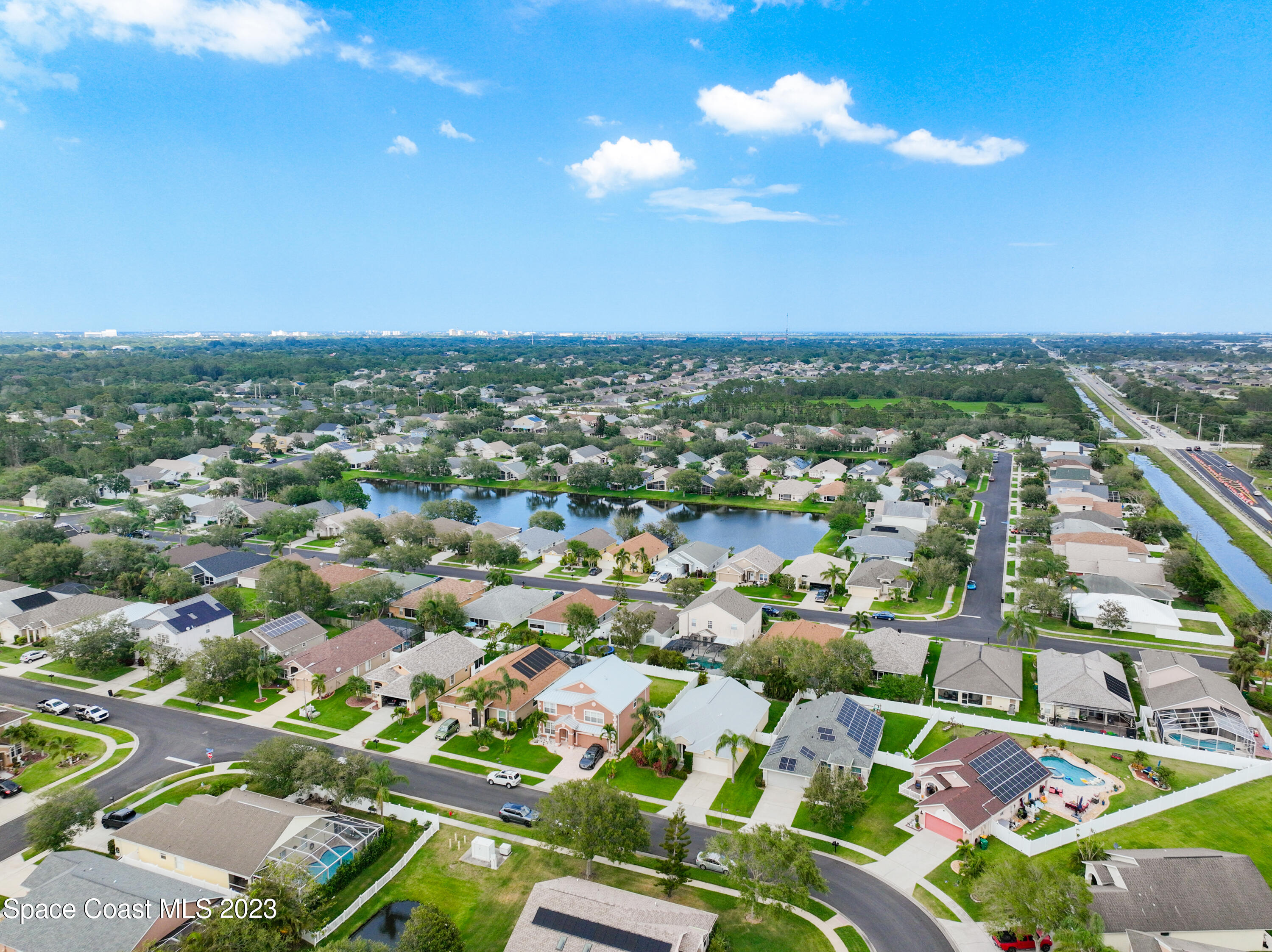 324 Sedgewood Circle