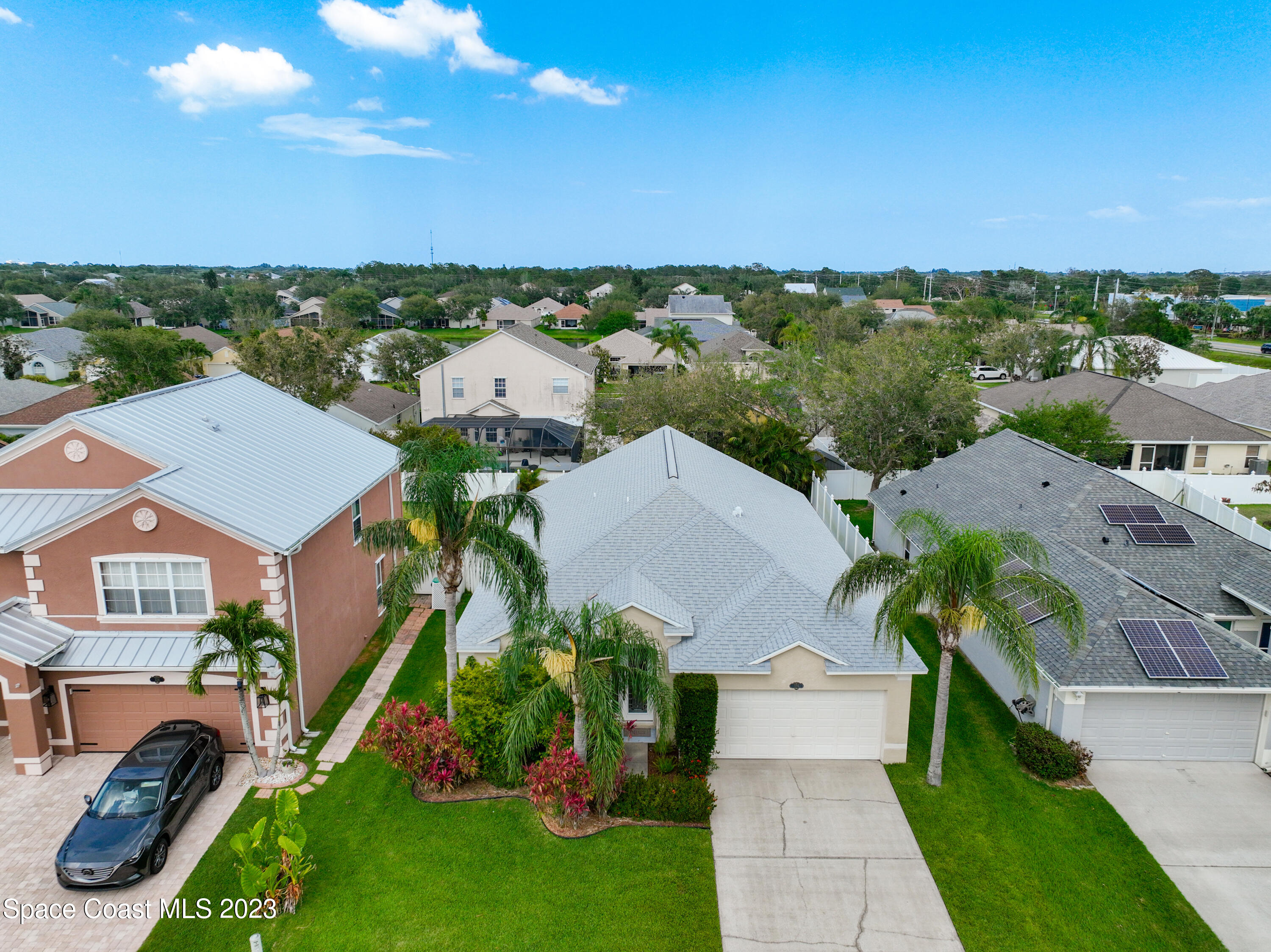 324 Sedgewood Circle