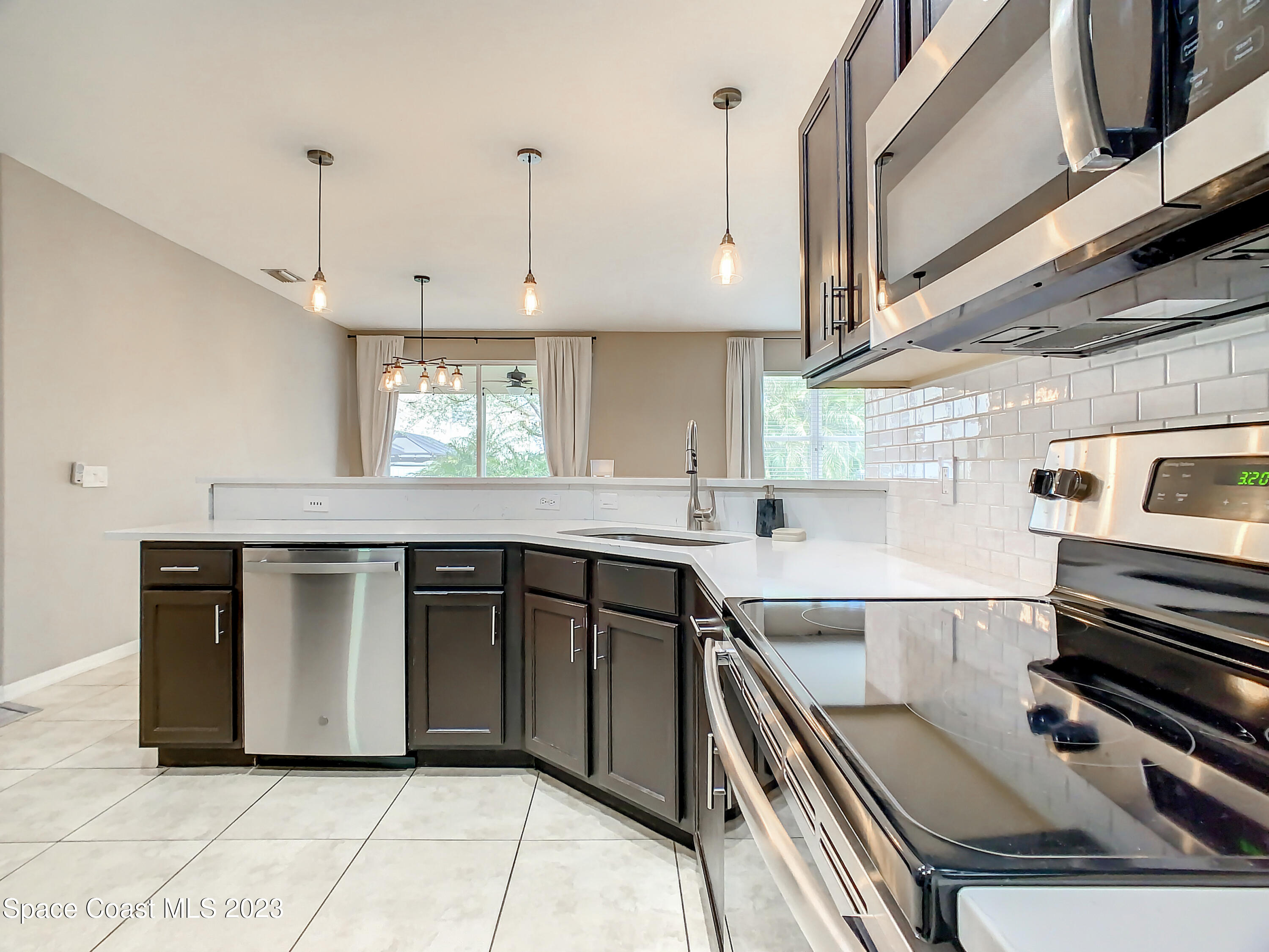 324 Sedgewood Circle