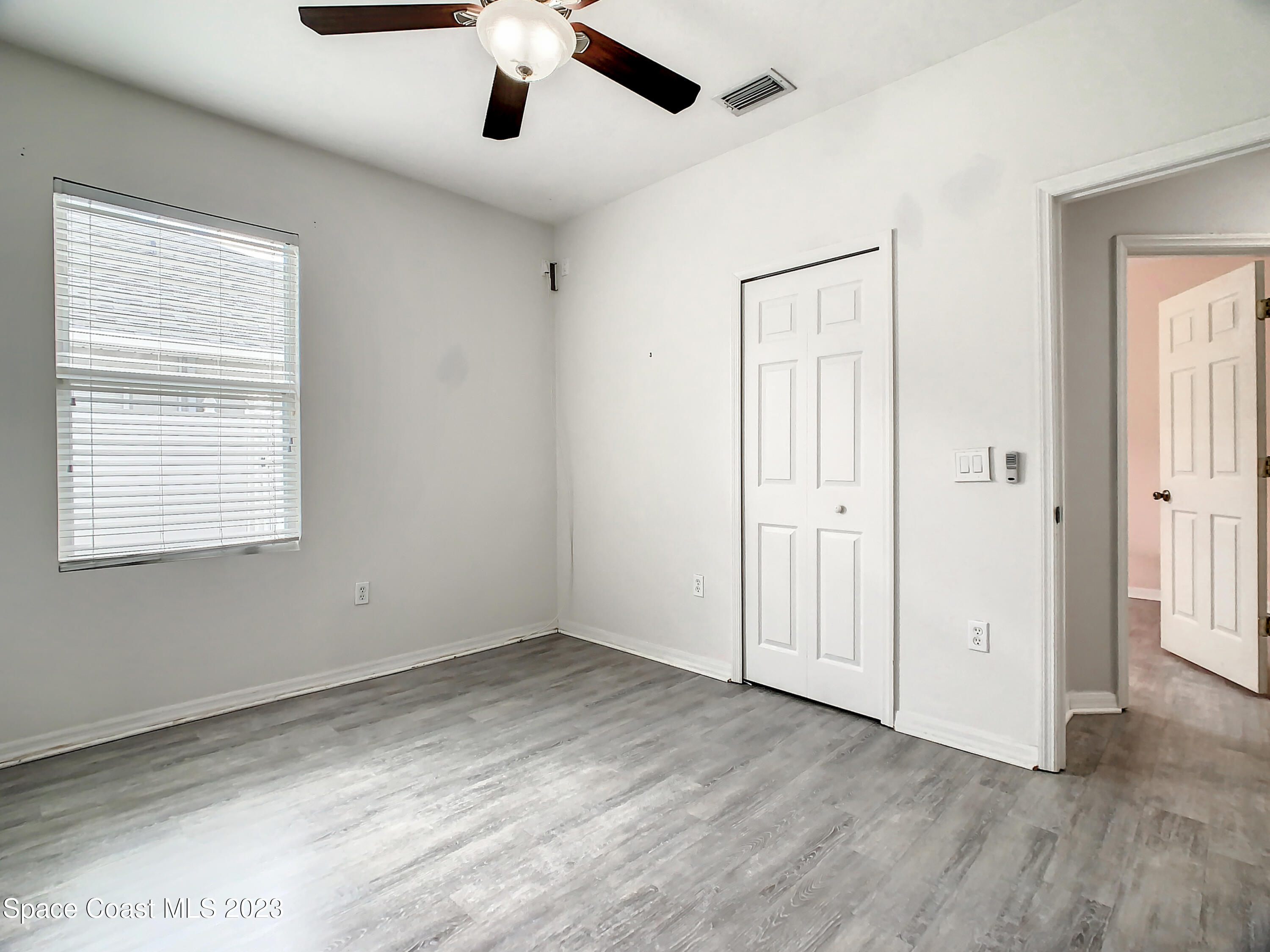 324 Sedgewood Circle