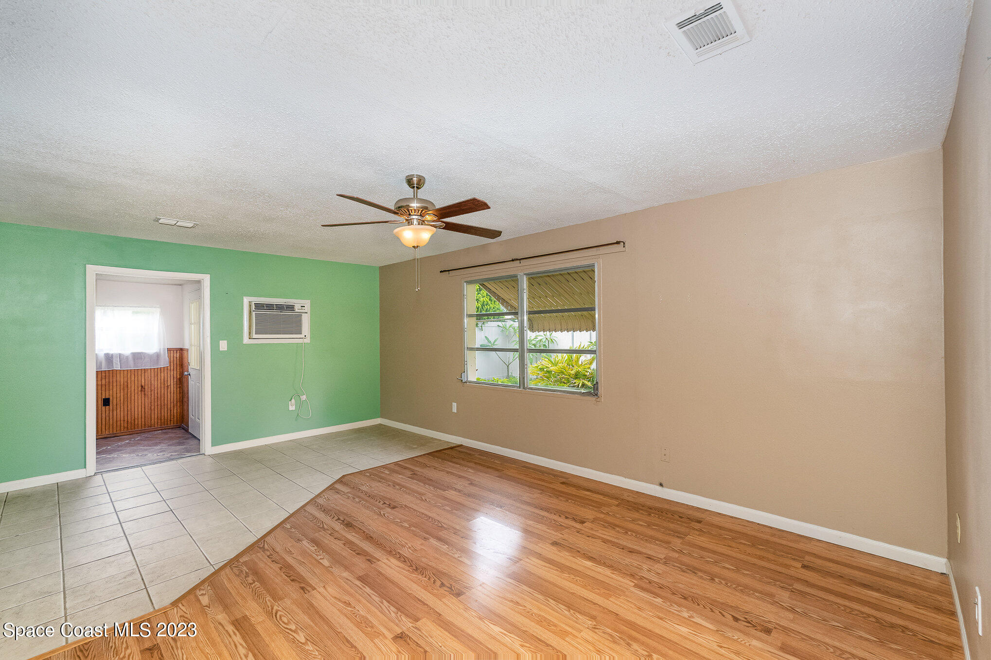 2790 Zephyr Lane