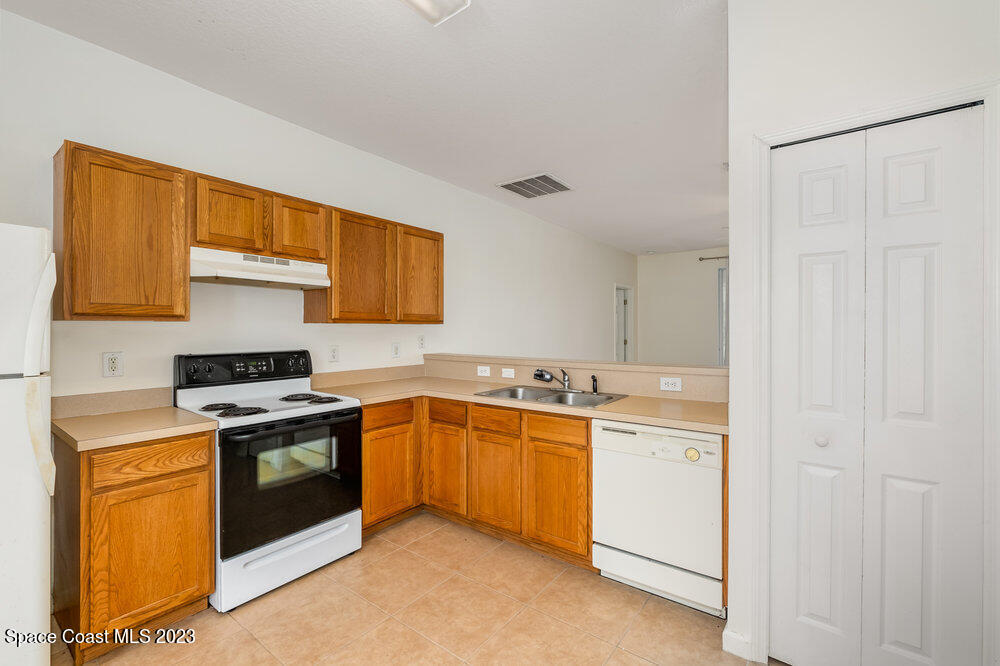 3776 Mount Carmel Lane