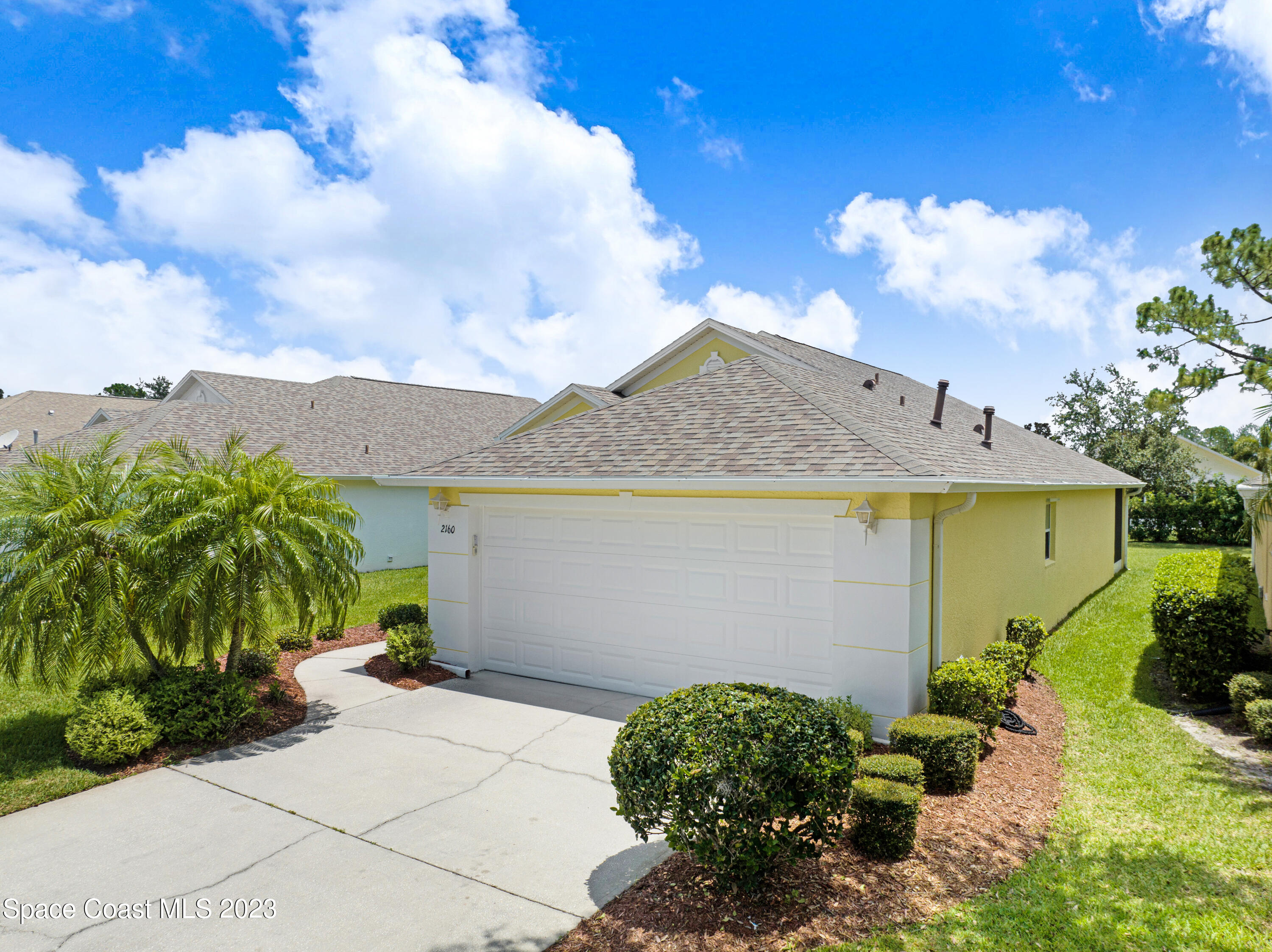 2160 Chinaberry Circle SE