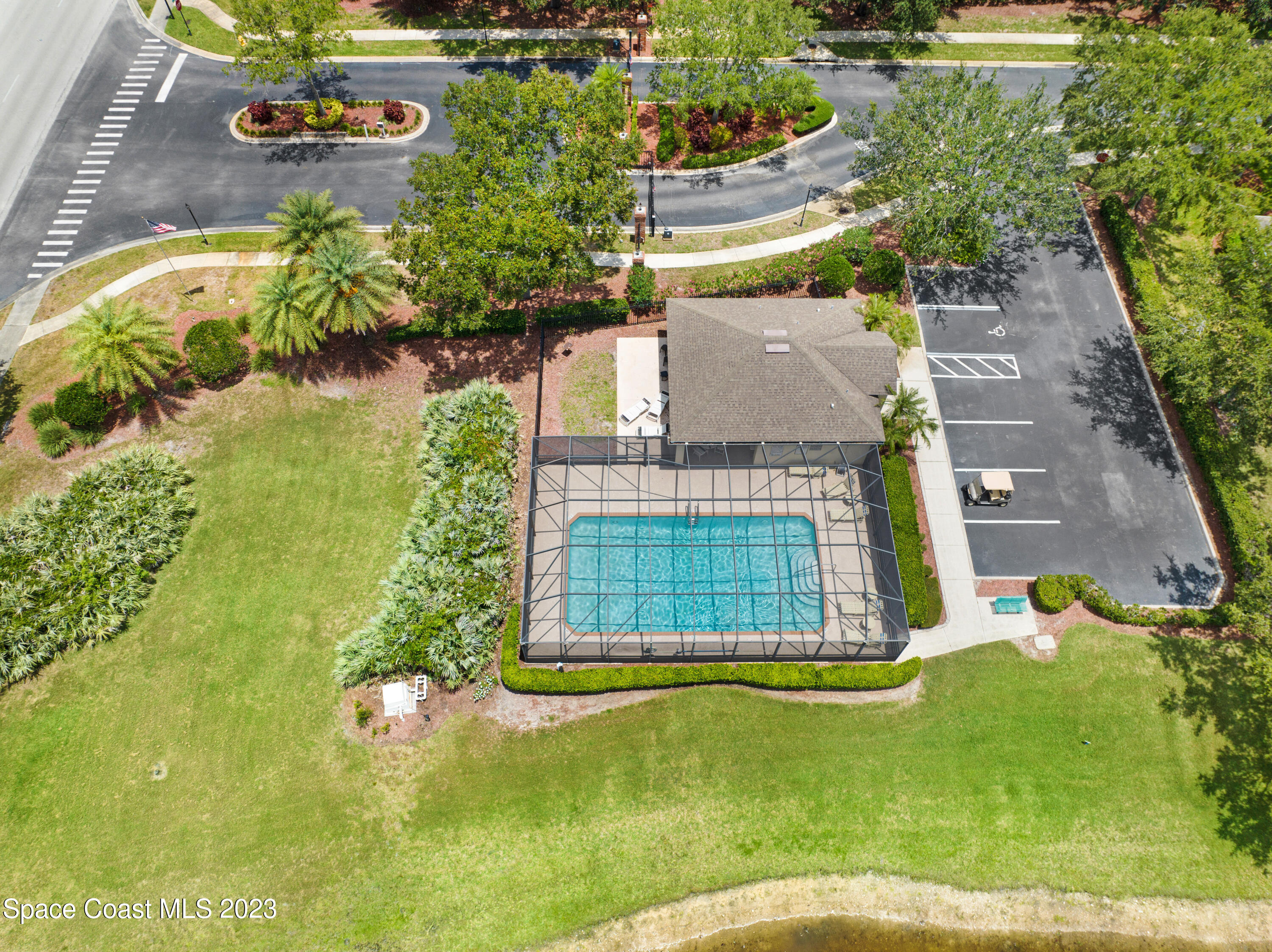 2160 Chinaberry Circle SE