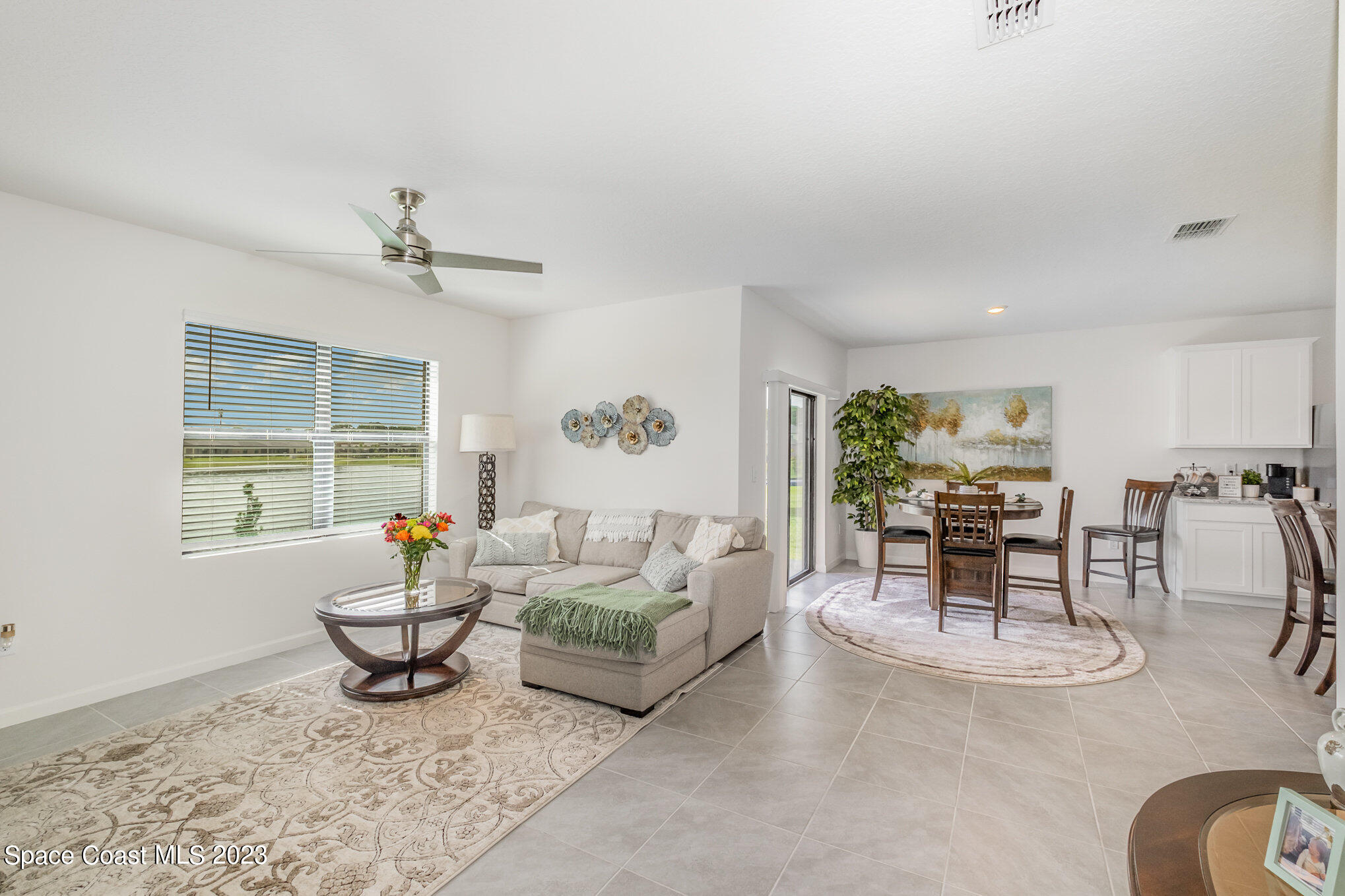 1373 Mineral Loop Drive NW