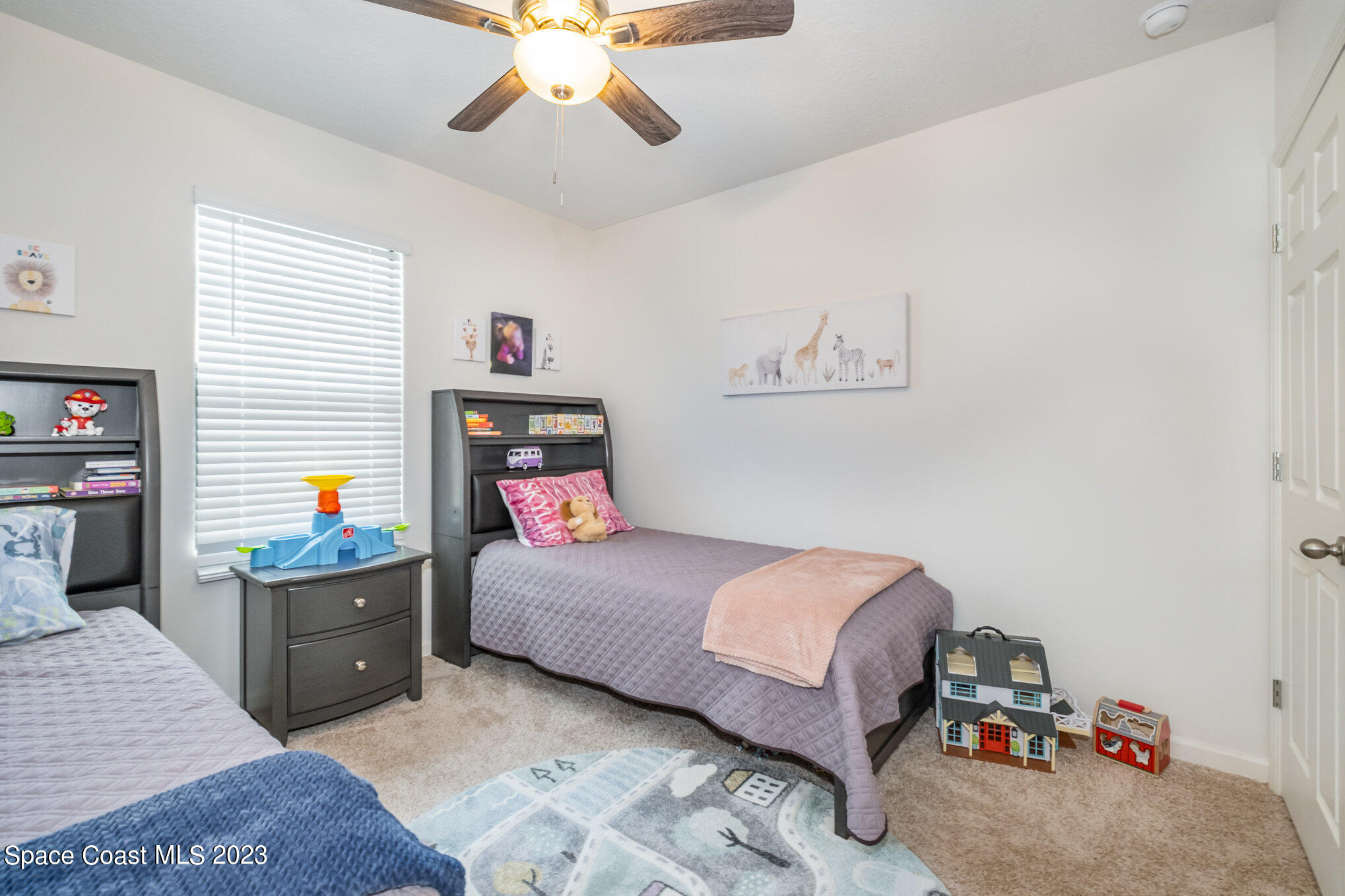 1373 Mineral Loop Drive NW