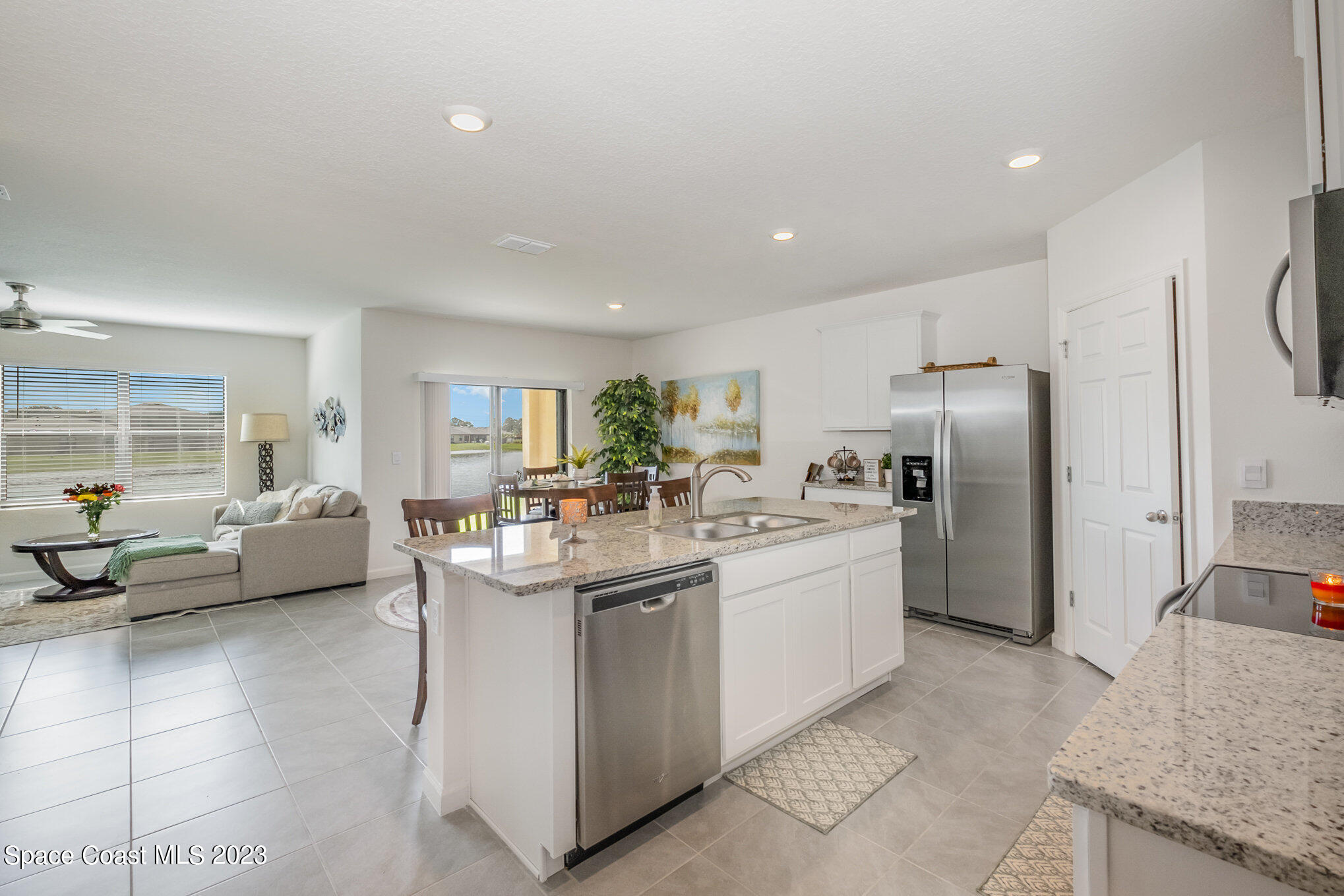 1373 Mineral Loop Drive NW