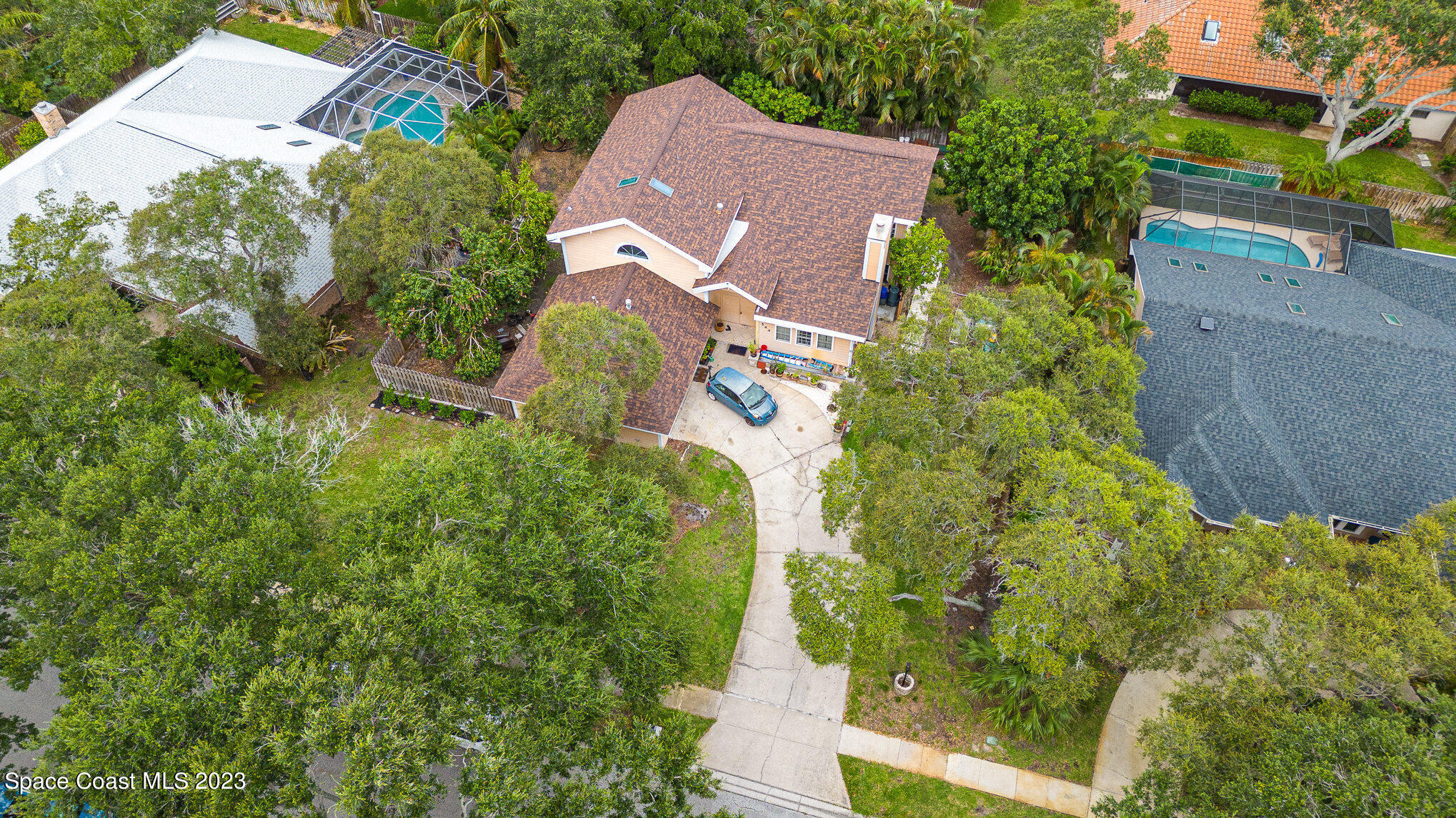544 Hummingbird Drive