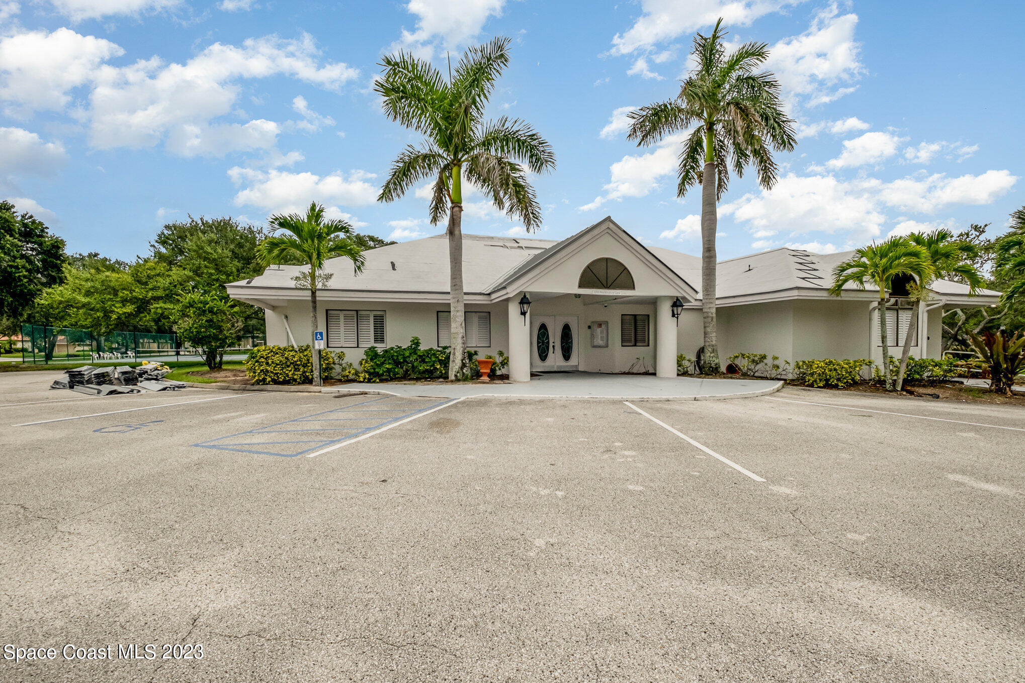 544 Hummingbird Drive