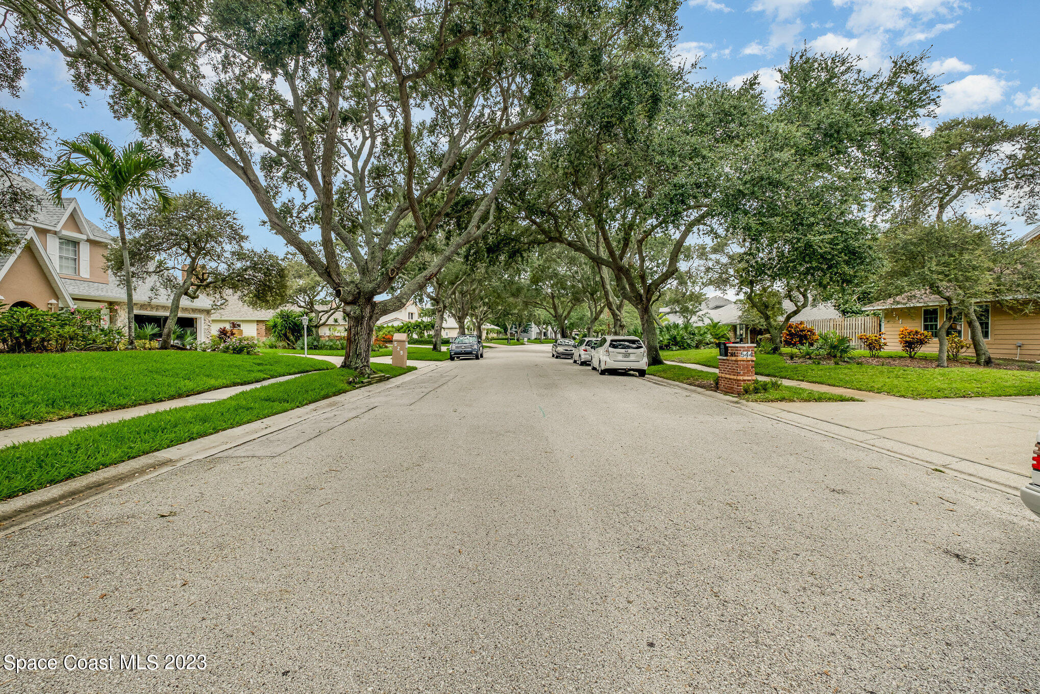 544 Hummingbird Drive