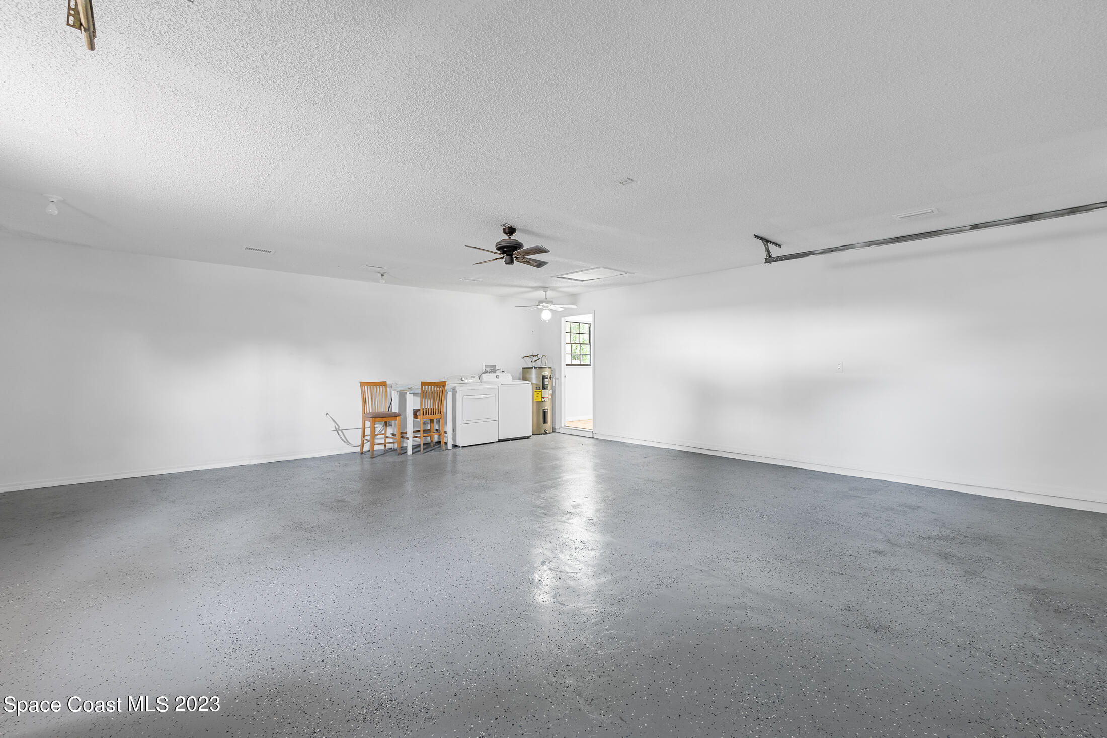 7025 Grissom Parkway