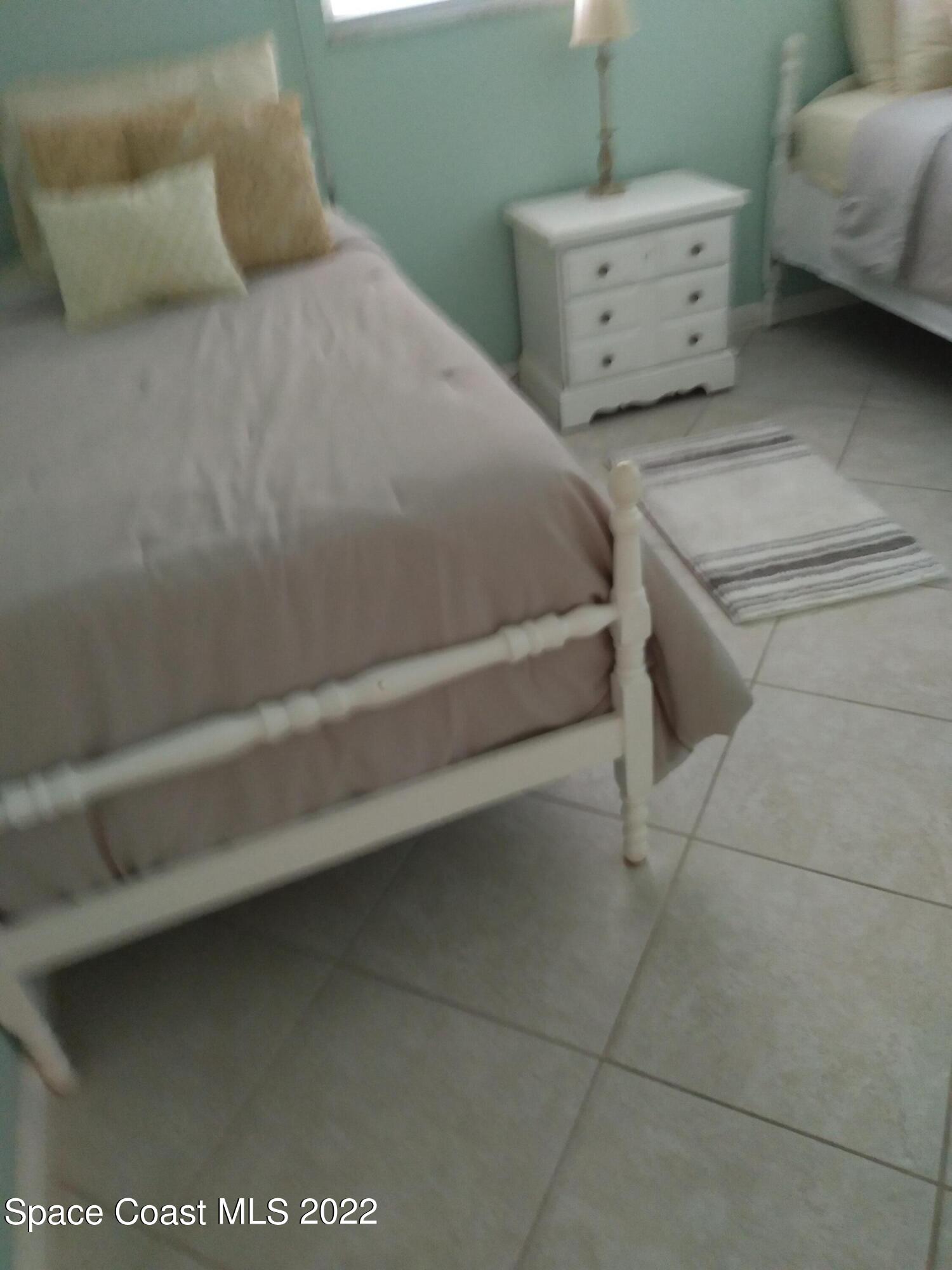 555 Fillmore Avenue, 304