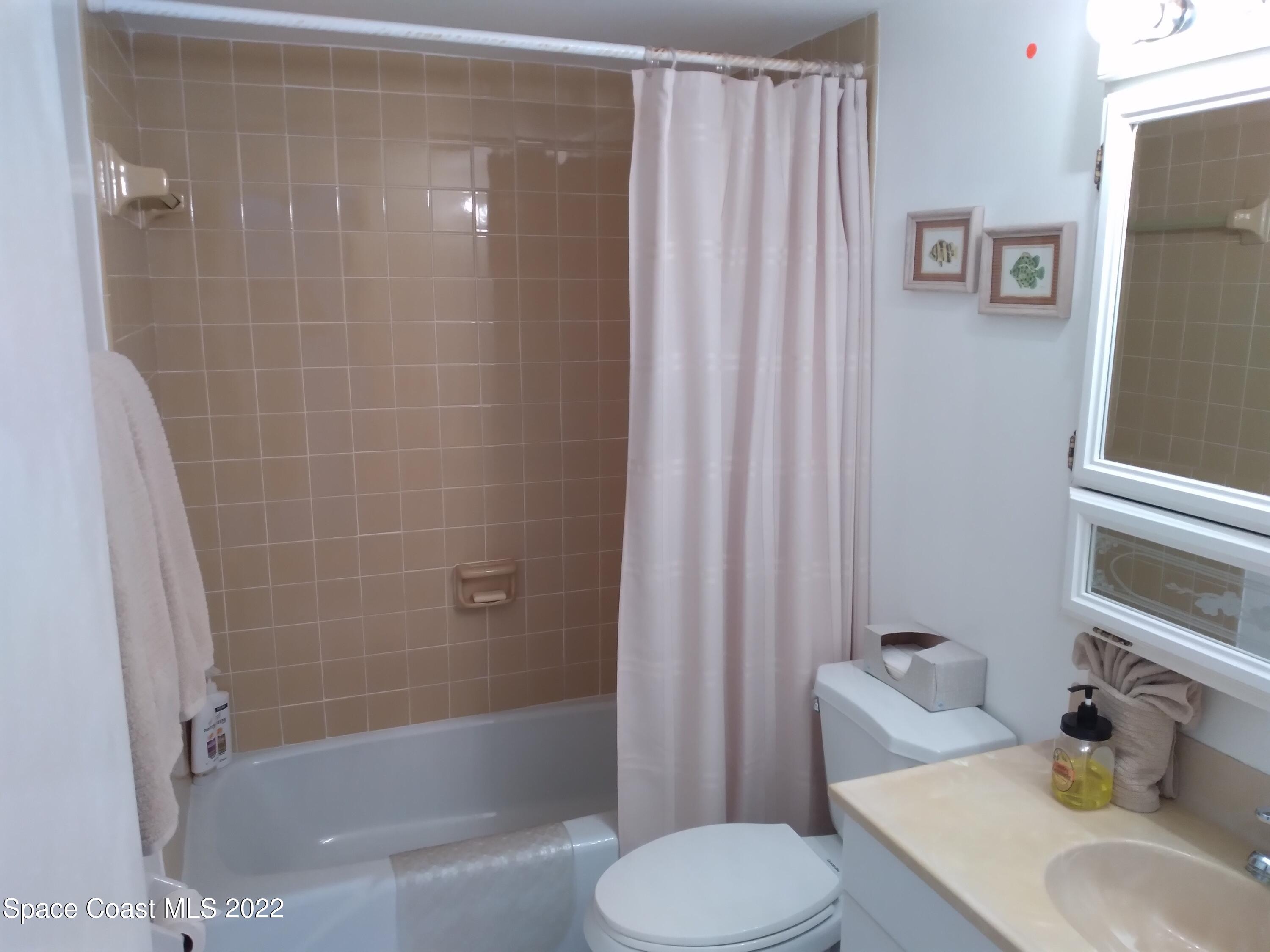 555 Fillmore Avenue, 304
