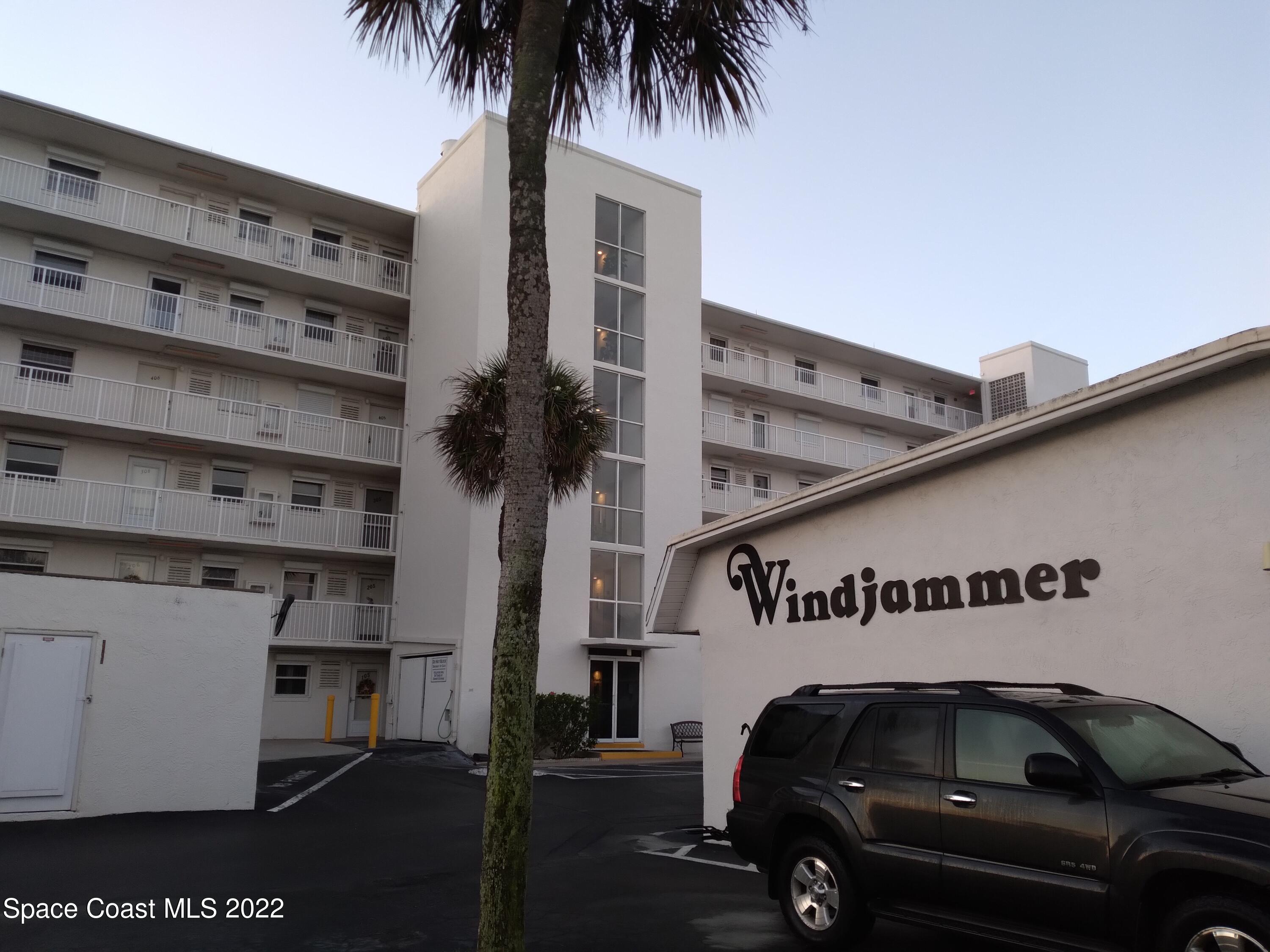 555 Fillmore Avenue, 304