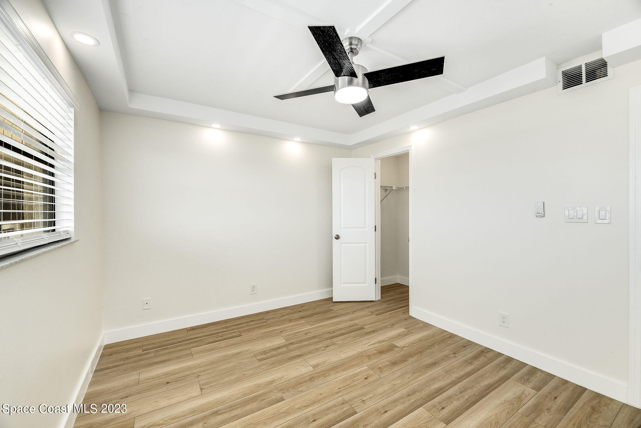 500 Palm Springs Boulevard 807