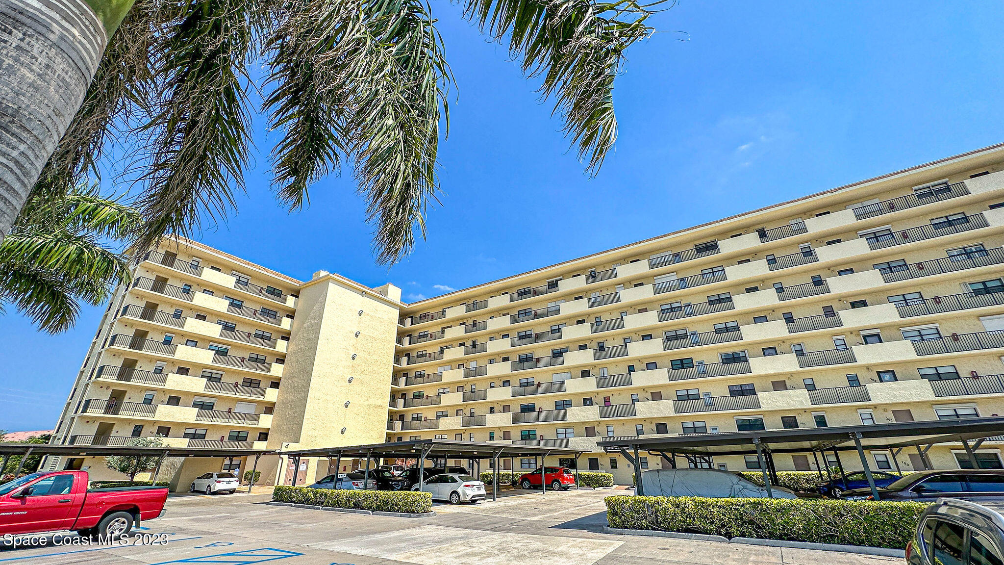500 Palm Springs Boulevard 807