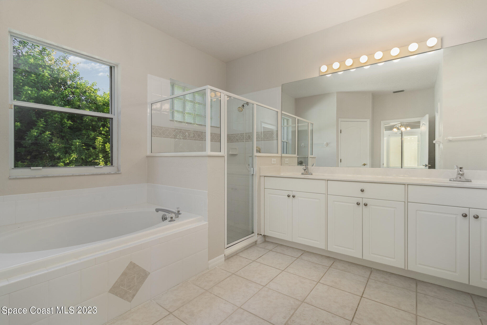 900 Misty Creek Drive