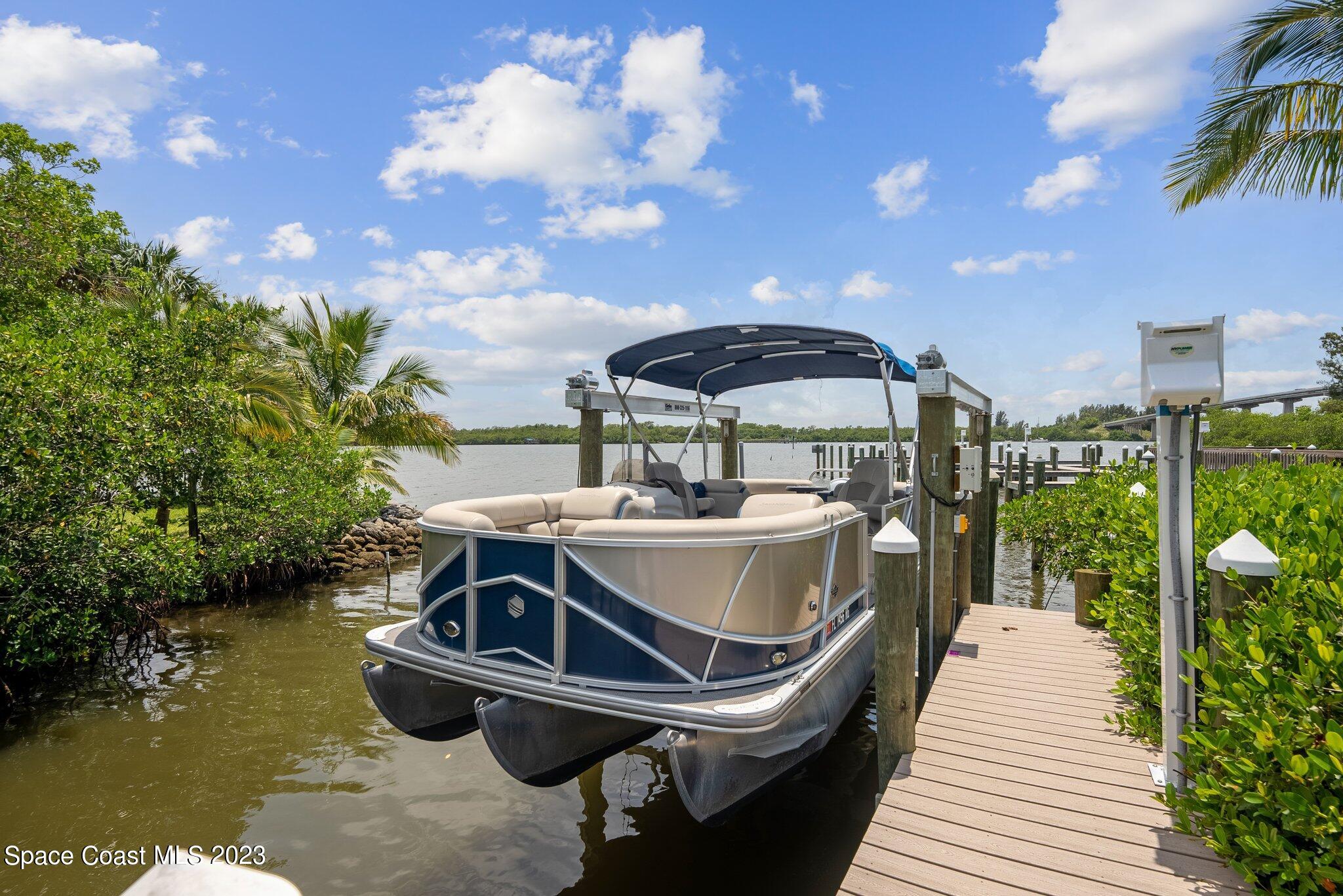 9351 Orchid Cove Circle