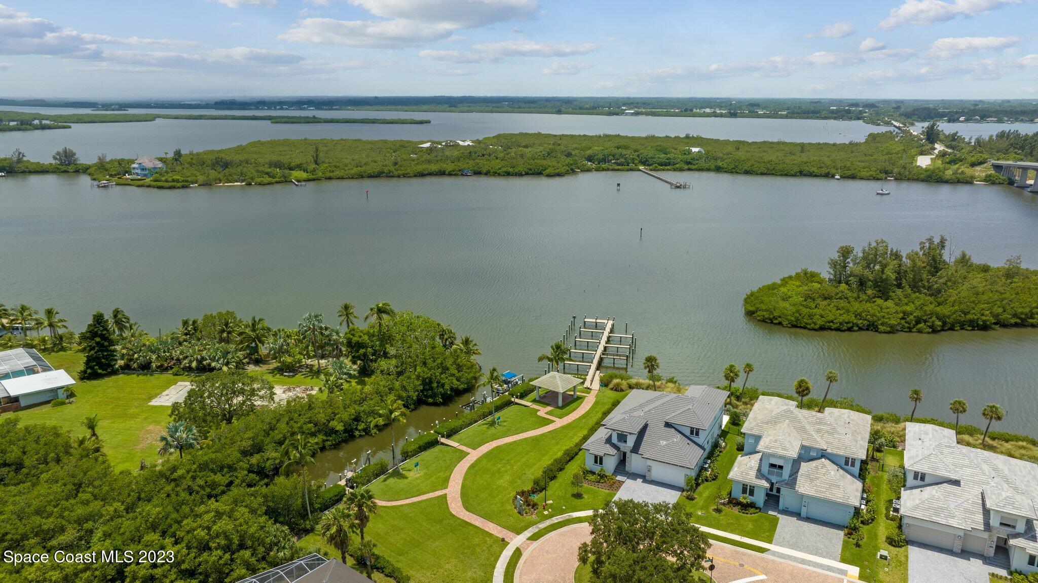 9351 Orchid Cove Circle