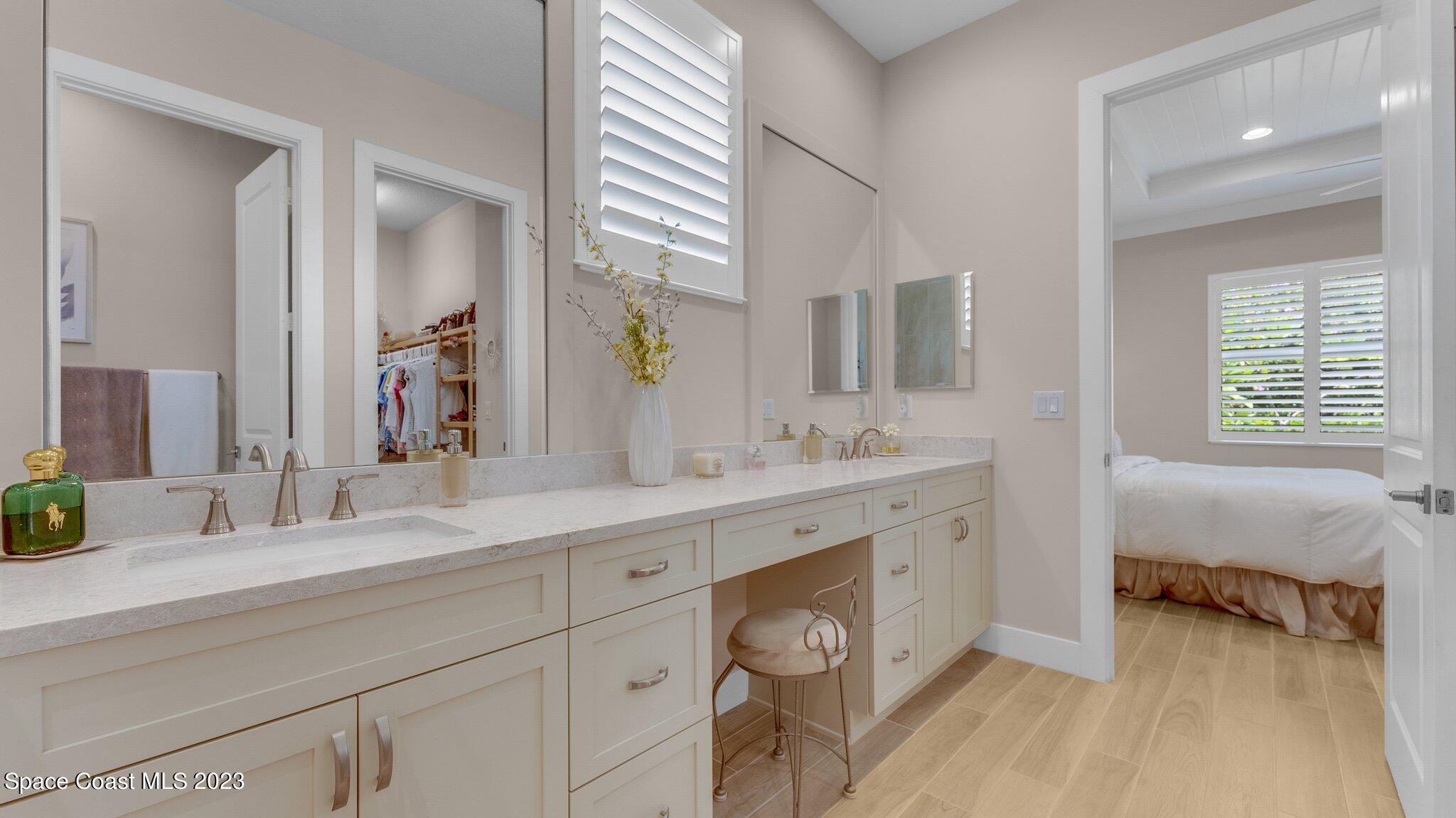 9351 Orchid Cove Circle