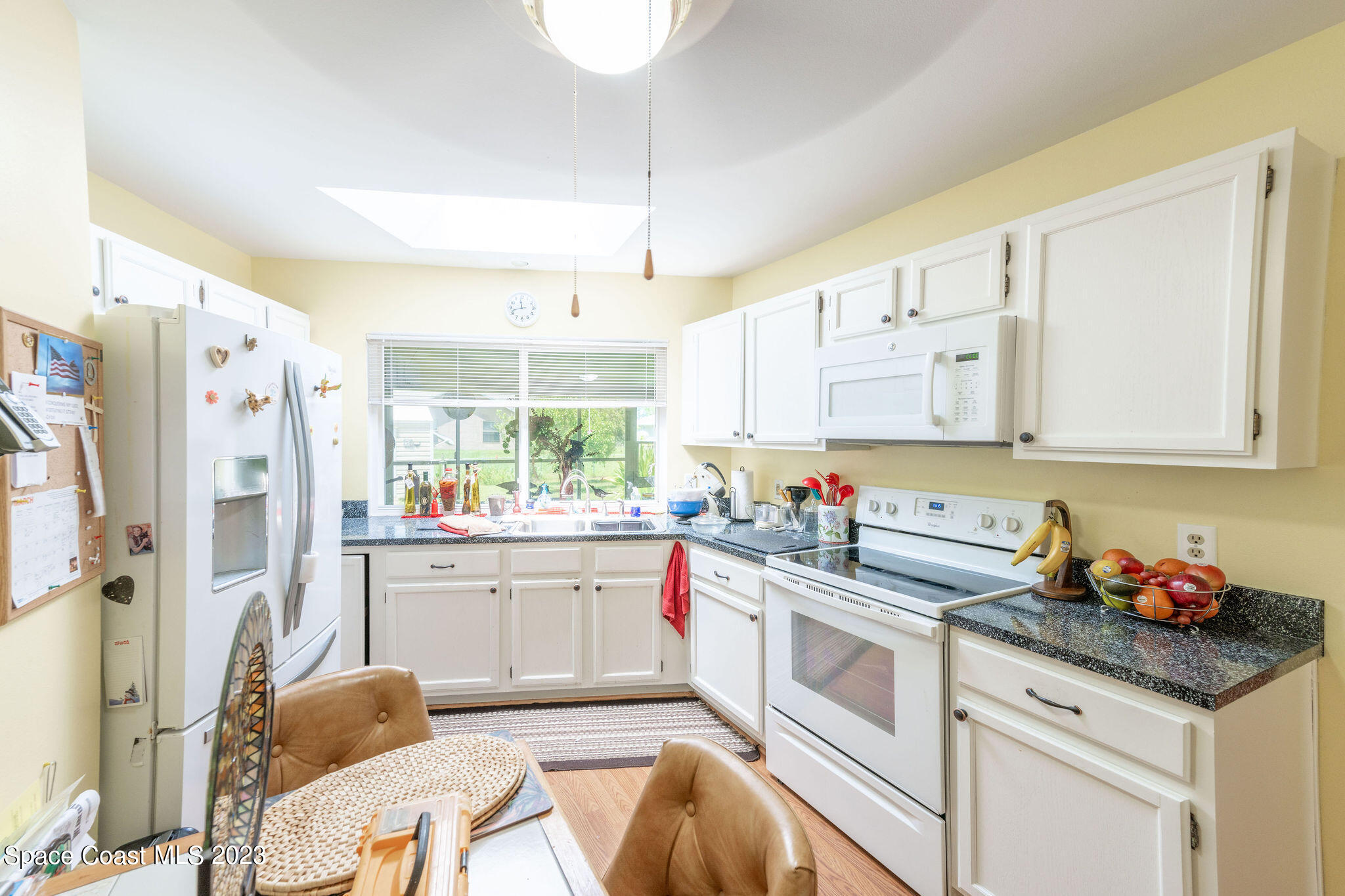 651 Ballon Terrace SE