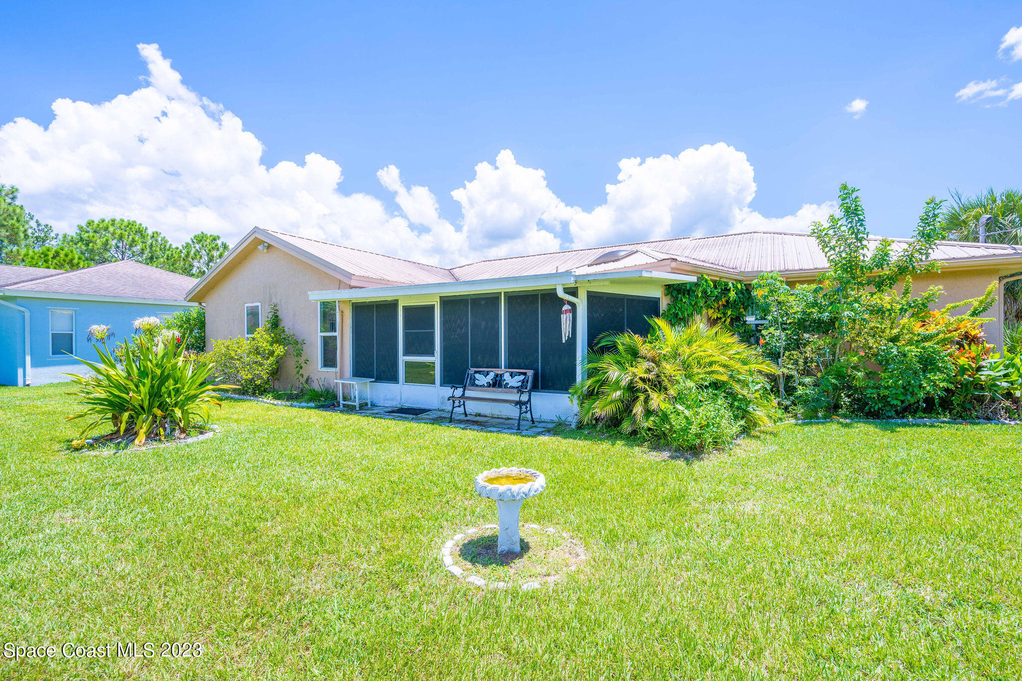 651 Ballon Terrace SE