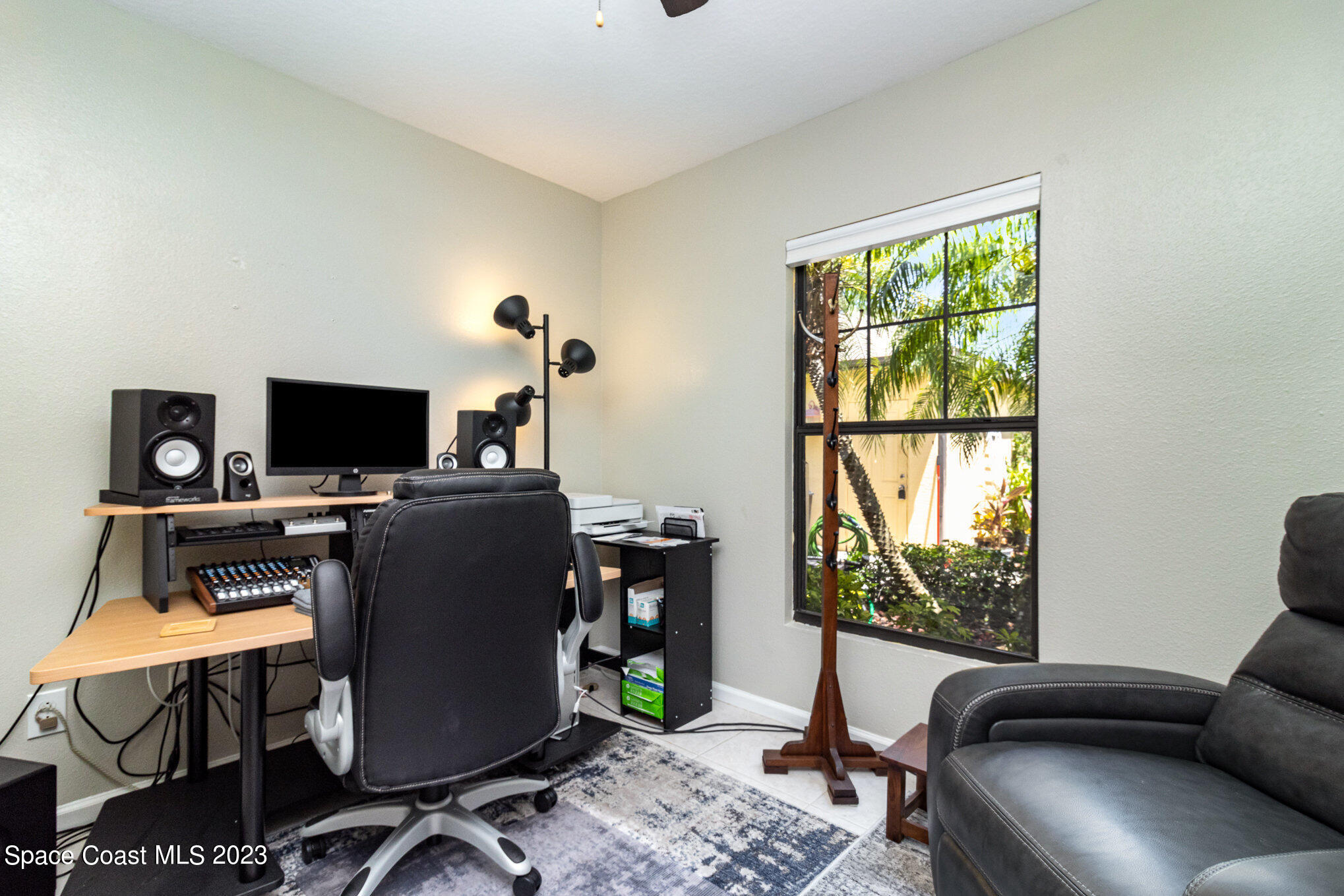 950 Luminary Circle, 103