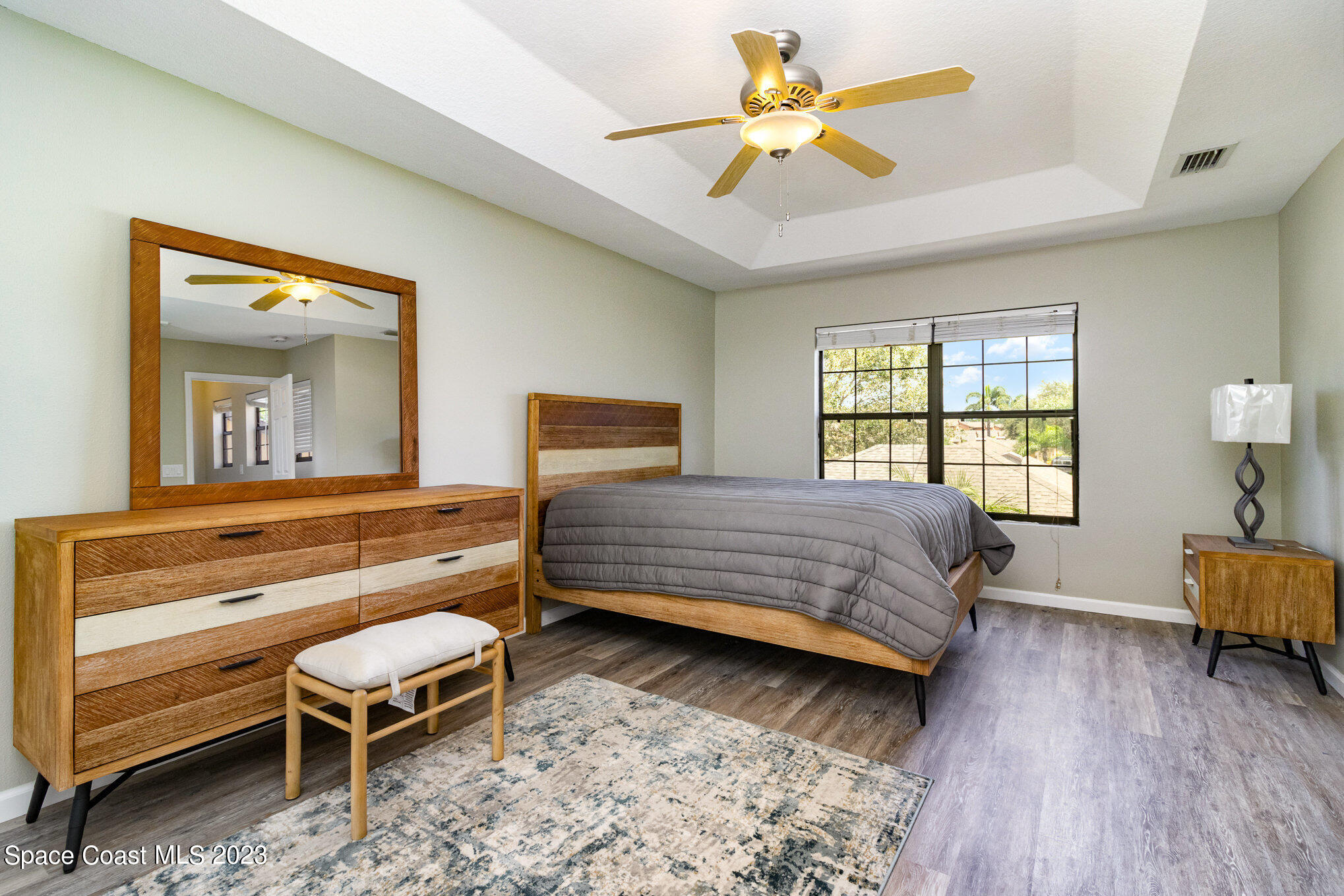 950 Luminary Circle, 103